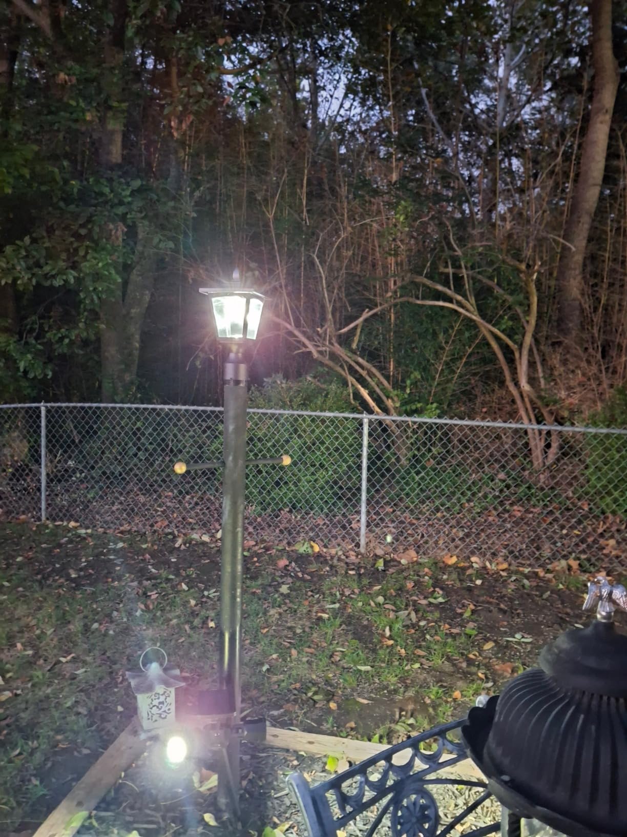 Solar Post Lights, 6000K Dusk to Dawn Solar Lamp Post Light with Pier Mount Base, Solar Post Lights Outdoor Waterproof for Garden Yard Landscape Pole Pillar, Outside Decorative Lamp (Cool White) customer photo 2