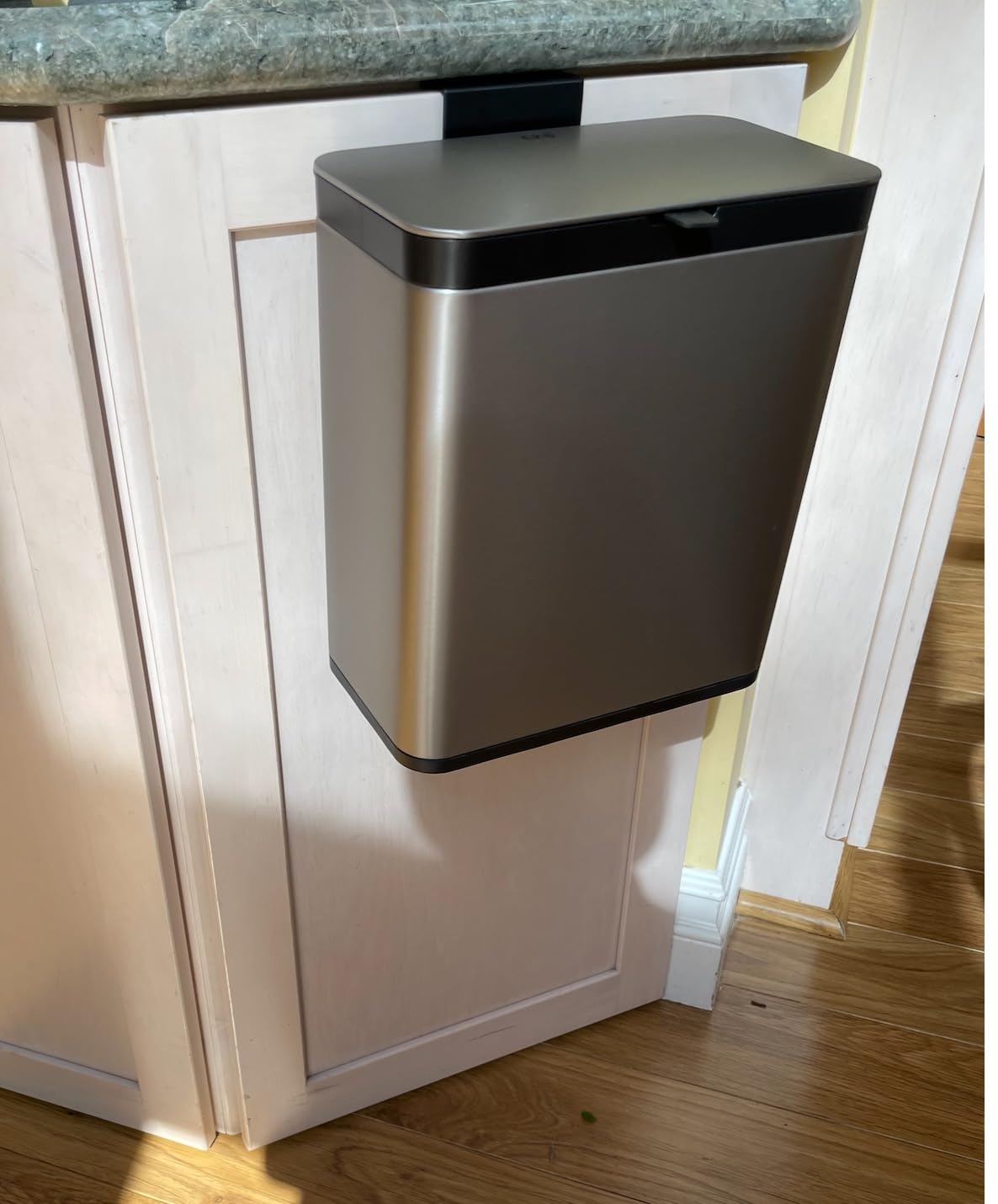 EKO Kitchen Compost Bin, 7L / 1.85 Gal Stainless Steel with Removable Inner Bucket and Deodorizer Compartment, 2-in-1 Countertop Compost Bin with Lid, Food Waste Caddy for Kitchen (MMT & Black Finish) customer photo 1