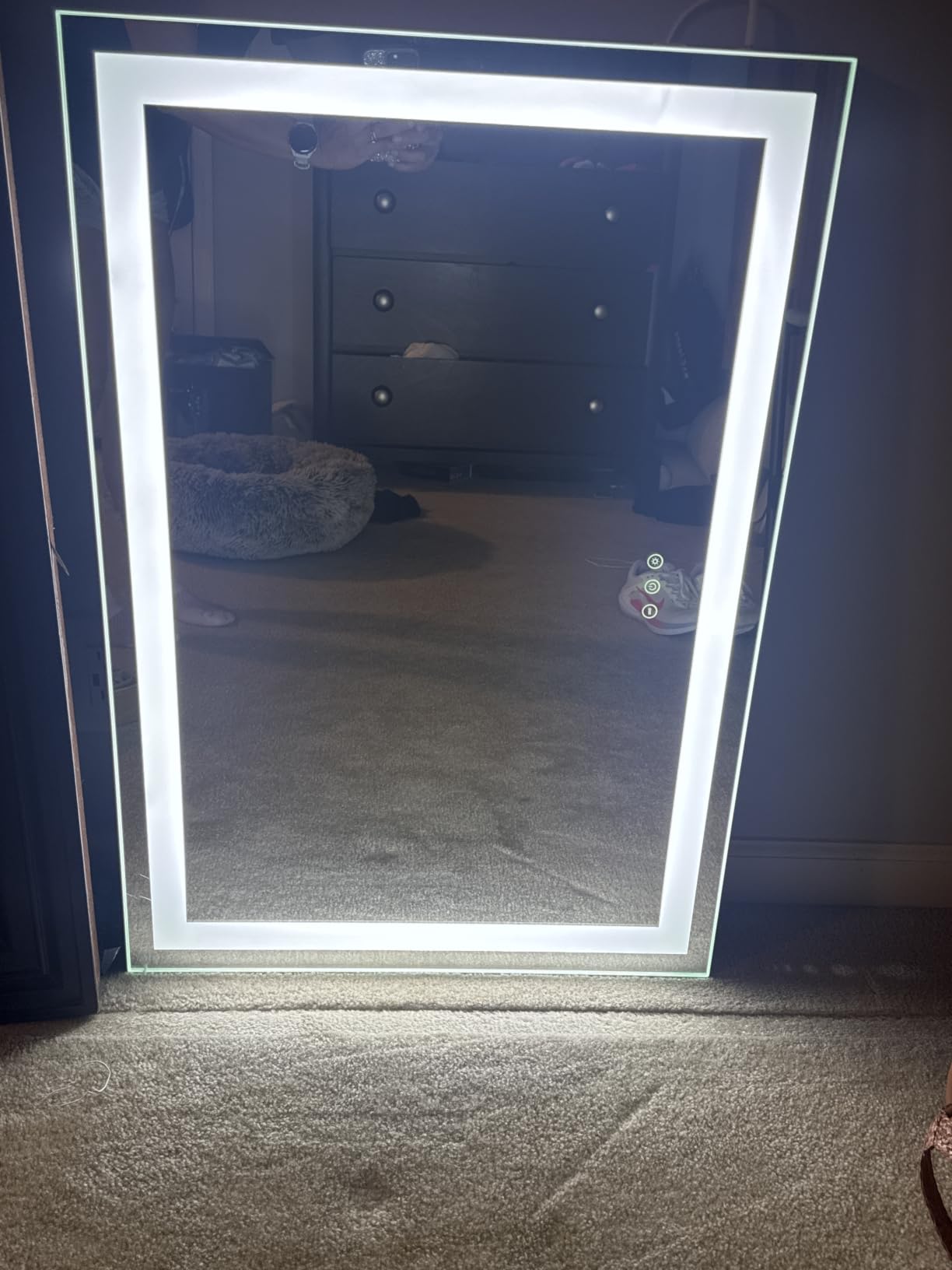 Hasipu Vanity Mirror with Lights and Bluetooth Speaker, 32