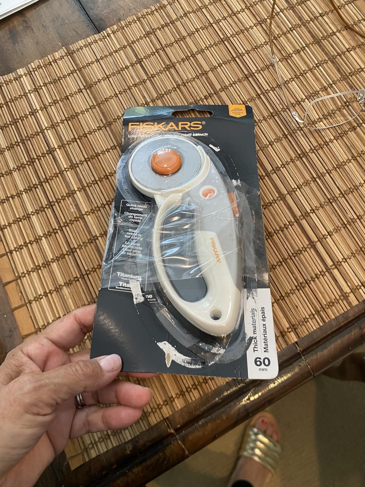 Fiskars 60mm Loop Titanium SoftGrip Rotary Cutter for Fabric & Sewing customer photo 2