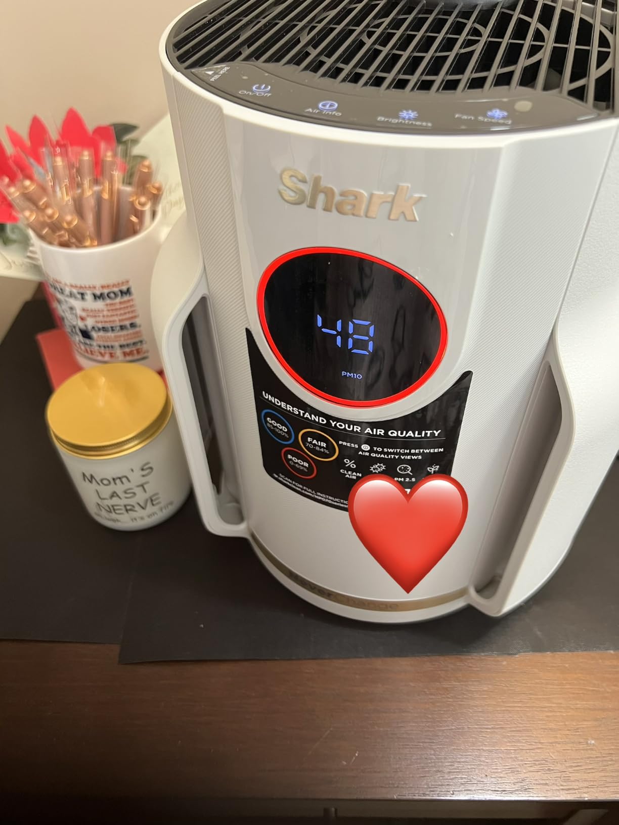 Shark NeverChange Air Purifier Max with Odor Neutralizer, HP302, Dove | 1,300 Sq. Ft. for Large Room, Kitchen, Office, HEPA-Exceeding Filter, Captures Pollutants, Pet Dander, Dust, Odor, and More customer photo 1