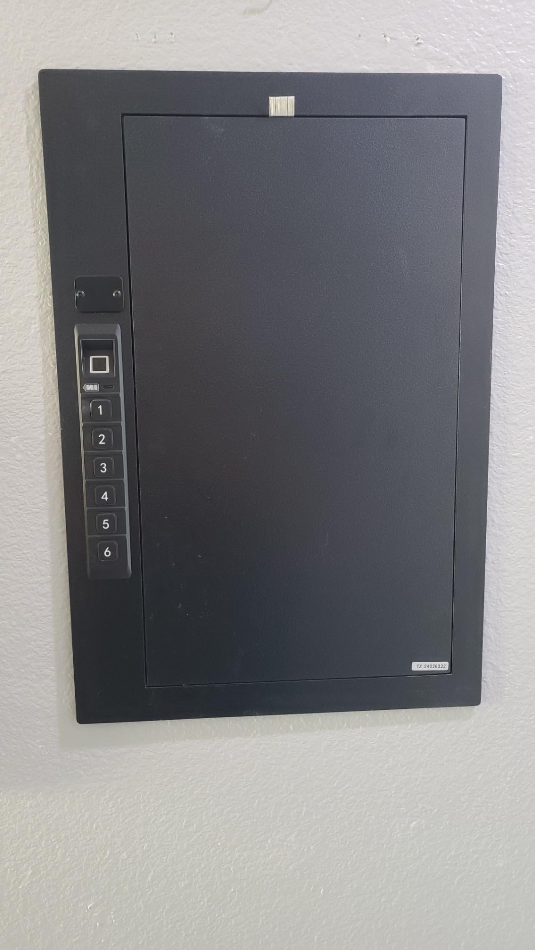 Wall Safe, Hidden Fingerprint Security wall Safe, In Wall Safe Between Studs, Upgraded Biometric/Keypad/Key Access, Secure Handgun, Documents, Jewelry, Valuables (Biometric Fingerprint) customer photo 1