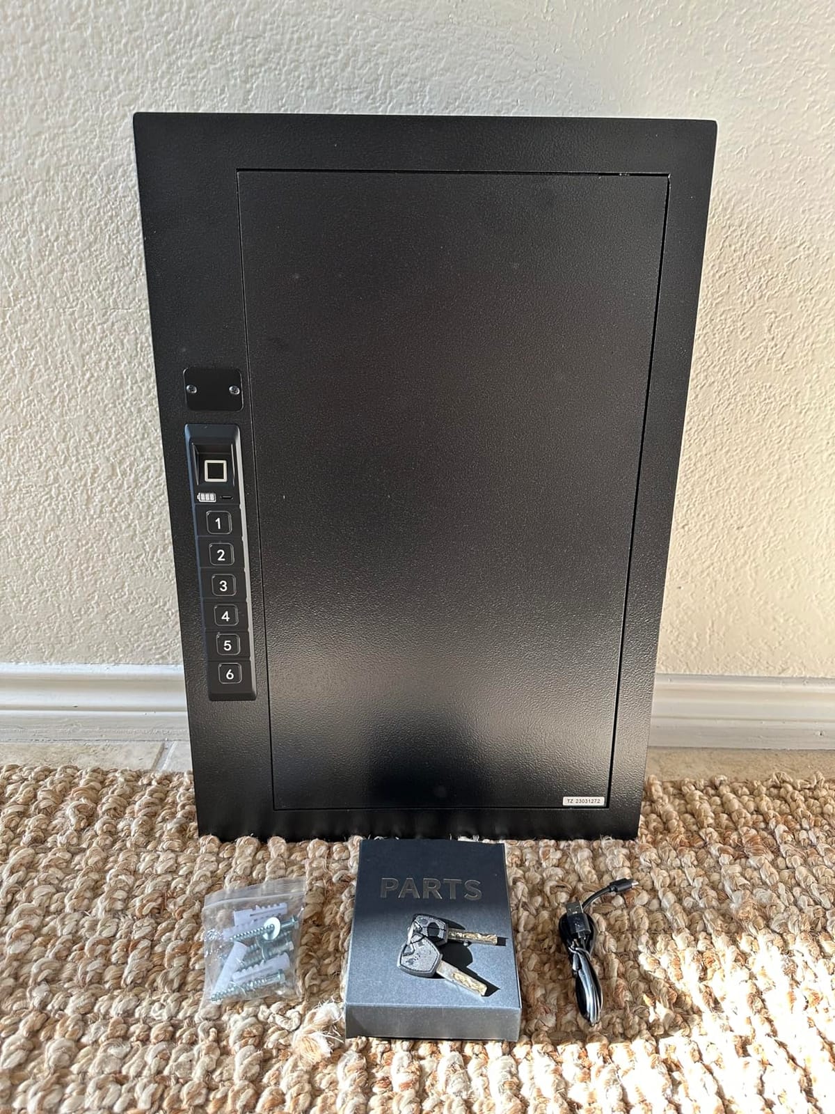 Wall Safe, Hidden Fingerprint Security wall Safe, In Wall Safe Between Studs, Upgraded Biometric/Keypad/Key Access, Secure Handgun, Documents, Jewelry, Valuables (Biometric Fingerprint) customer photo 2