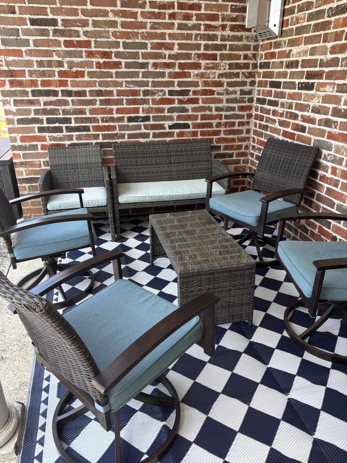 HUGEAR 8x10 Black Beige Checkered Waterproof Outdoor Rug for Patio, Reversible Plastic Straw customer photo 1