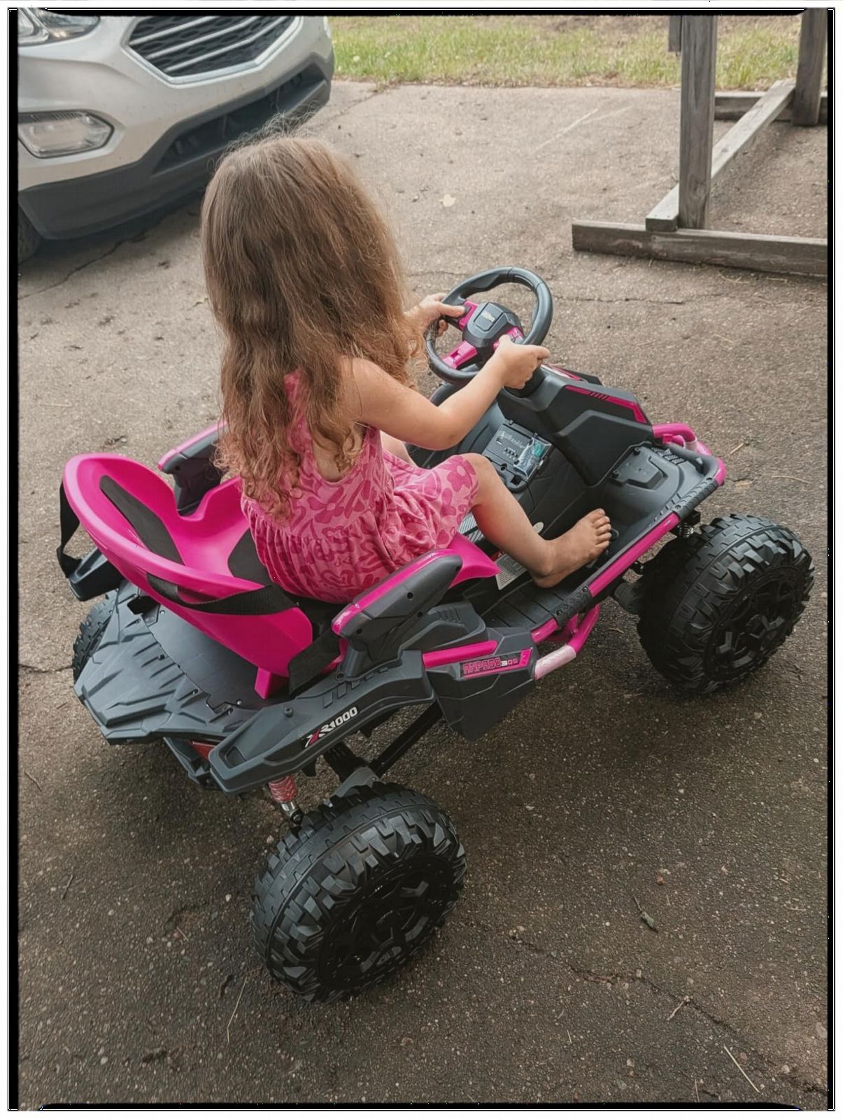 ANPABO 24V 4x4 Ride On Toys for Big Kids Aged 3-12, 4 * 200W Motors-Green | Heavy-duty kids atv for off-road fun featuring a sturdy metal frame, shock absorbers, 5mph, adjustable seat and parent remote customer photo 1