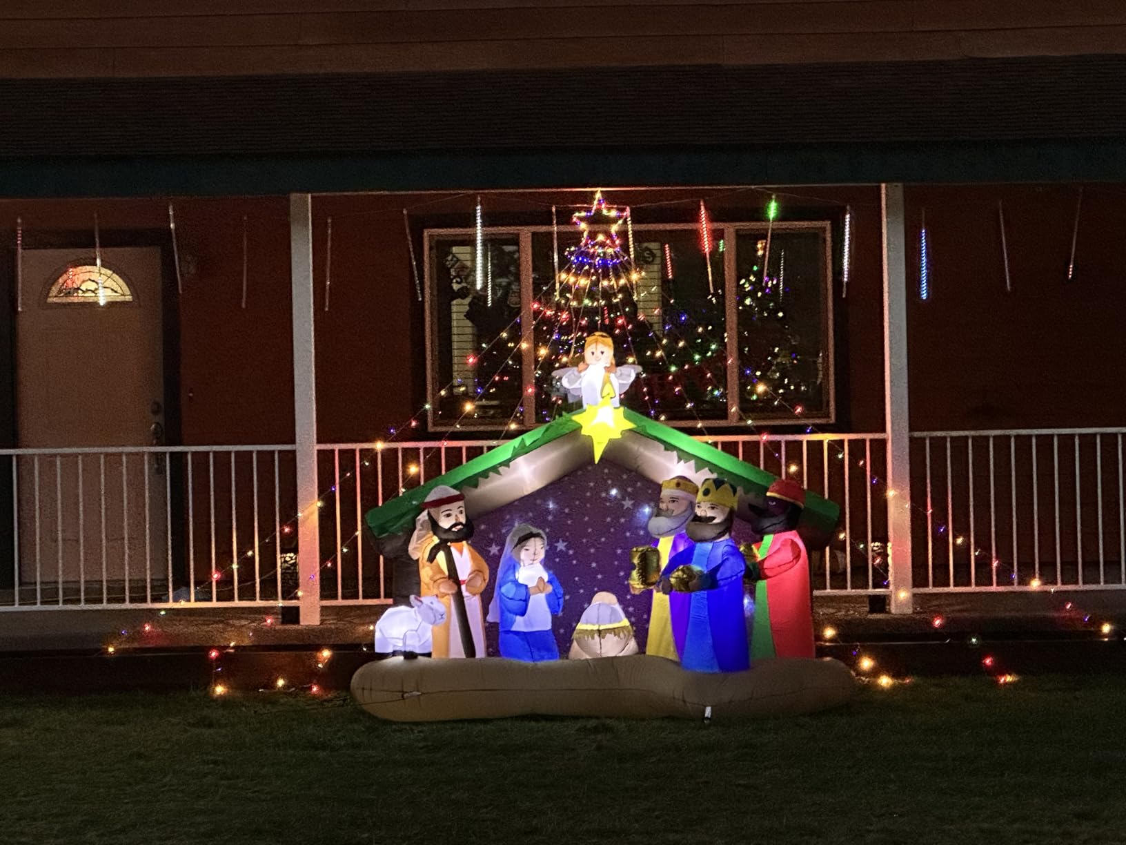 8 FT Christmas Inflatables Nativity Scene Outdoor Decorations, Christmas Blow Up Yard Decorations Nativity Sets for Garden Lawn Xmas Decor customer photo 2