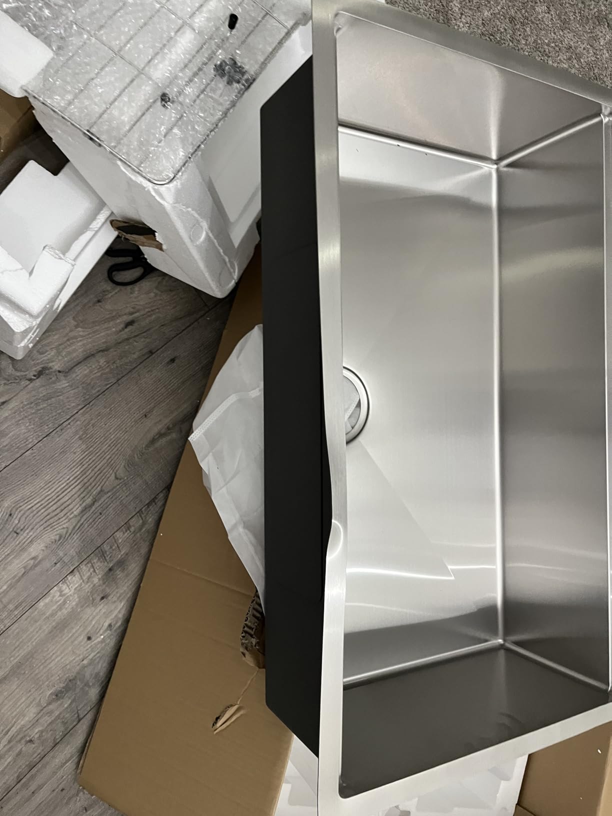 VEVOR 33 inch Farmhouse Kitchen Sink, 304 Stainless Steel Sink, Top Mount Single Bowl Kitchen Sinks with Ledge & Accessories customer photo 1