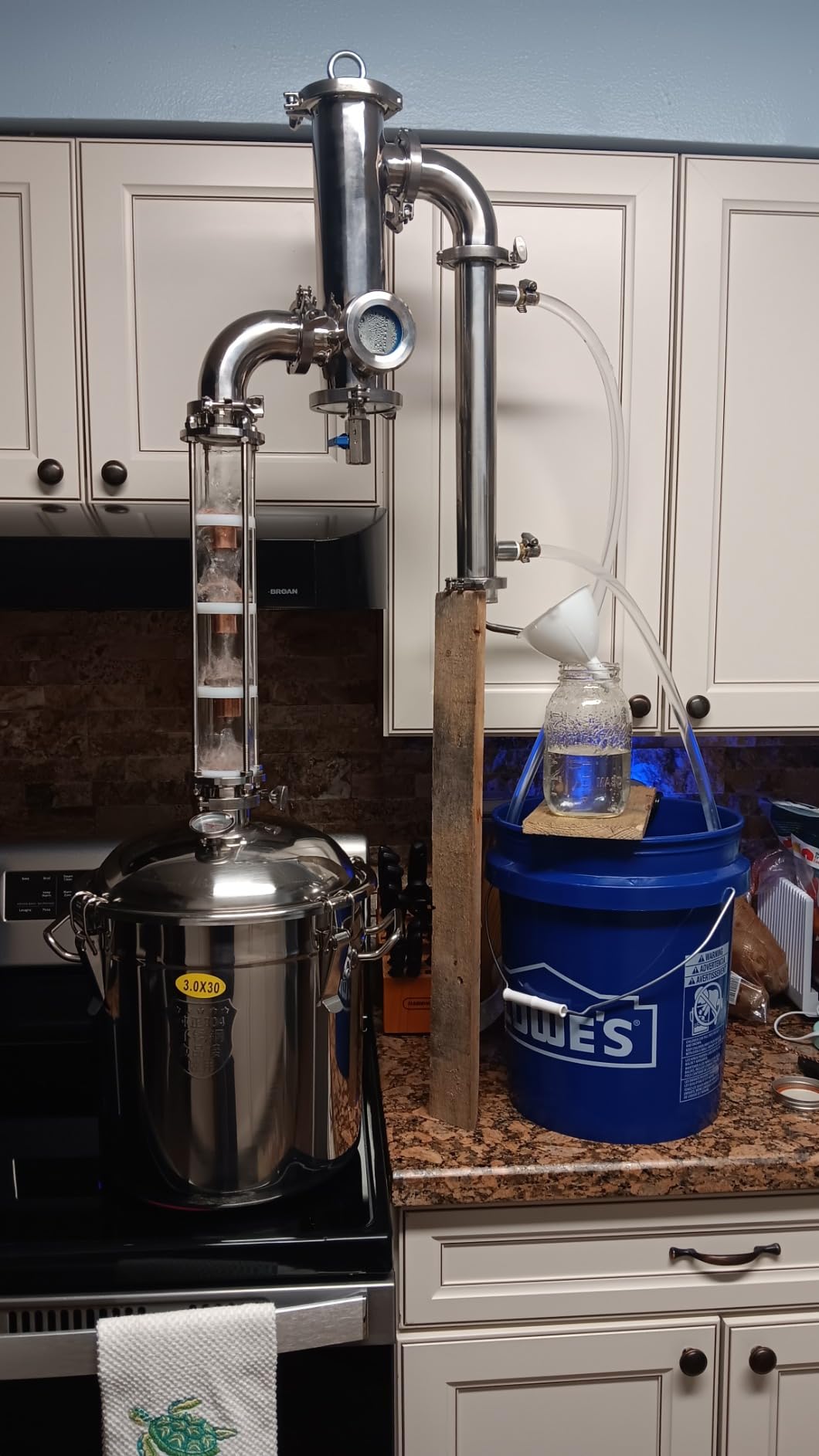 YUEWO Alcohol Still 5.8GAL/13.2GAL Stainless Steel Alcohol Distiller Home Brewing Distillery Kit with 2
