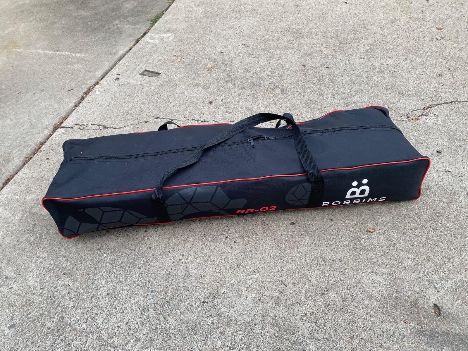 Pickleball Set with Net | 4 USA Pickleball Approved Carbon Fiber Paddles, Portable Regulation Size Net System, 8 Outdoor Balls, Court Marker Kit, Duffle Bag & Carry Bag - ROBBIMS customer photo 1