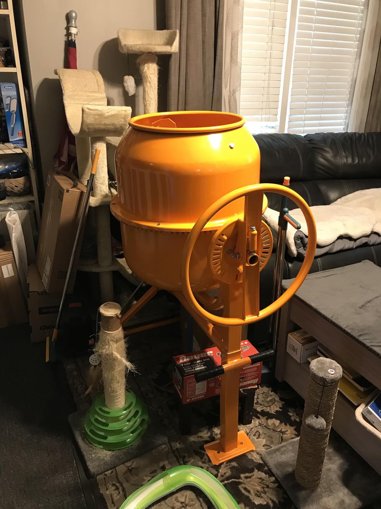 Fenbeli Electric Concrete Mixer, 5 Cu Ft. Cement Mixer, 1/2 HP Portable Cement Concrete Mixer with 550W Motor & 7-inch Wheels, Power Cement Mixing Tools for Mortar, Stucco, Seeds, Feed (Yellow, 140L) customer photo 1