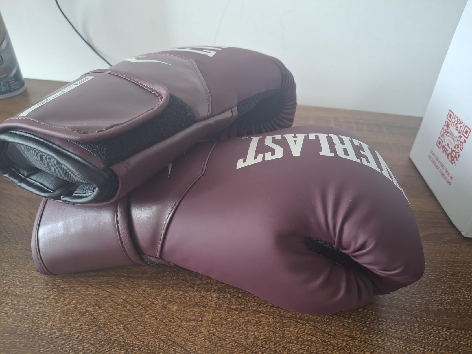 Everlast Elite 2 Boxing Gloves | Women, Men, Heavy Bag | Pro Training, Multi-Layer Protection, Ventilated Palm customer photo 2