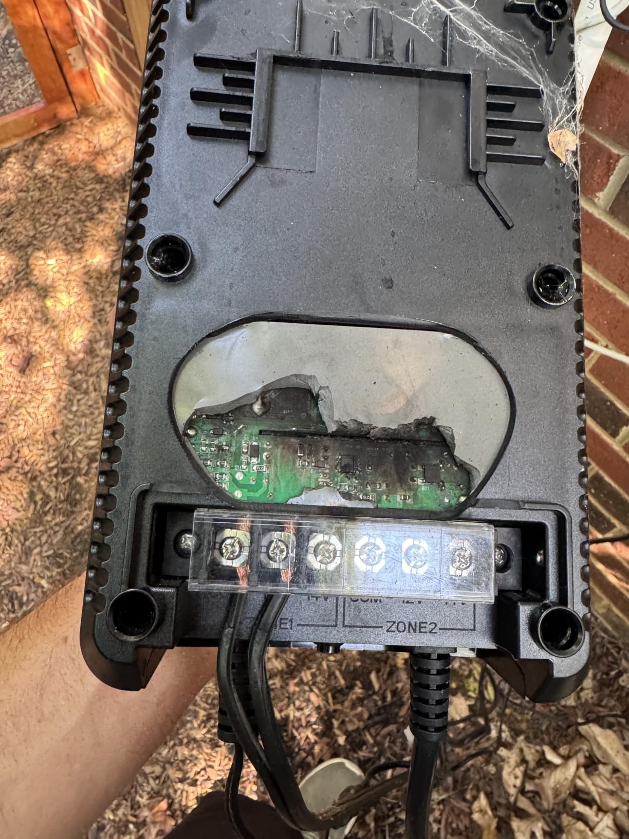 SUNVIE 300W Low Voltage Landscape Transformer with 2 Independent Control Output Landscape Lighting Transformer with Timer and Photocell Sensor 120V AC to 12/14V AC Weatherproof Low Voltage Transformer customer photo 1