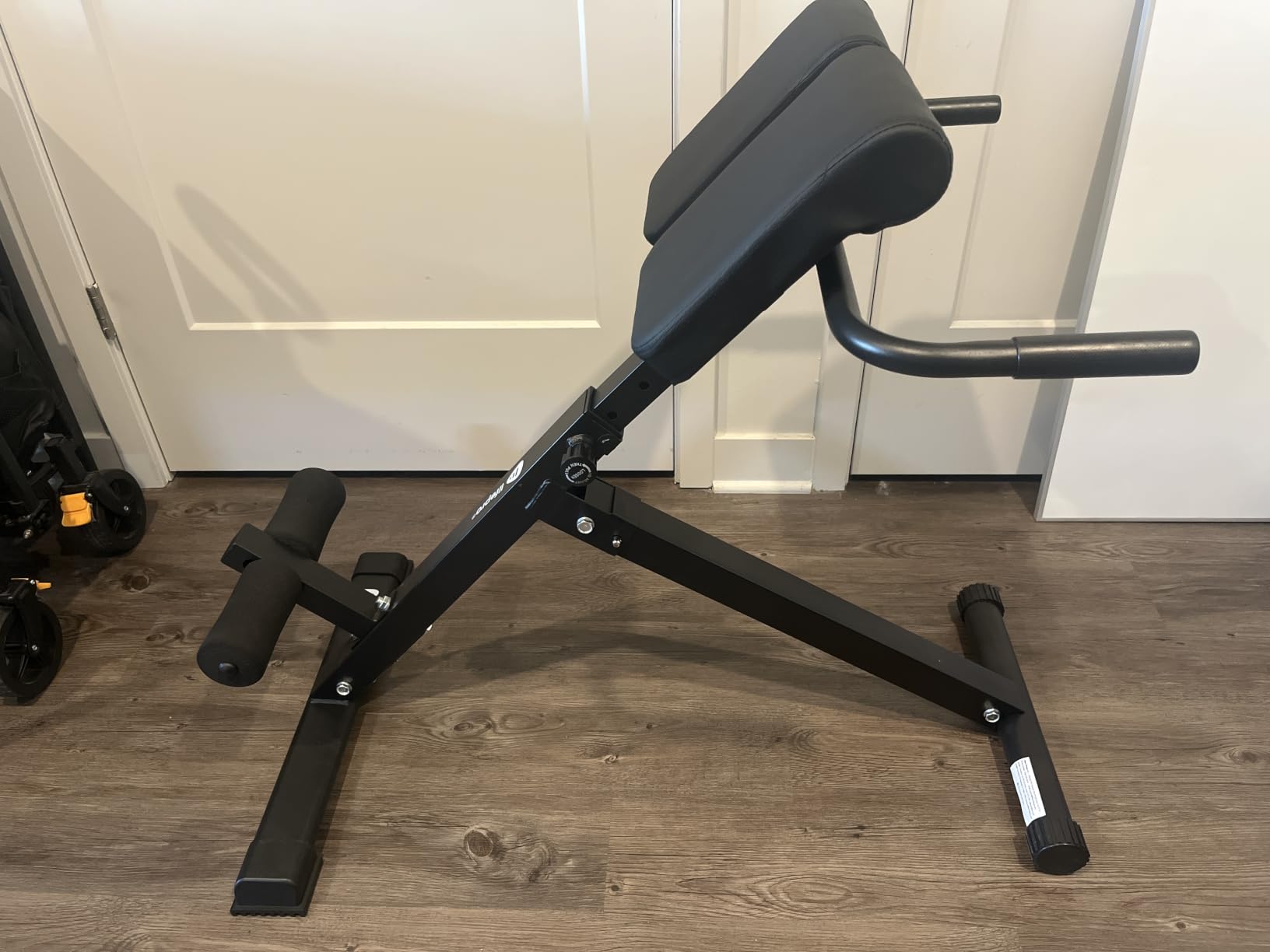 LifePro SculptTrainer Roman Chair with 330 lb Capacity - Incline Adjustable Hyperextension Bench for All-in-One Body Workout - Foldable Home Gym Back Extension Machine for Glutes, Core & Lower Back customer photo 2