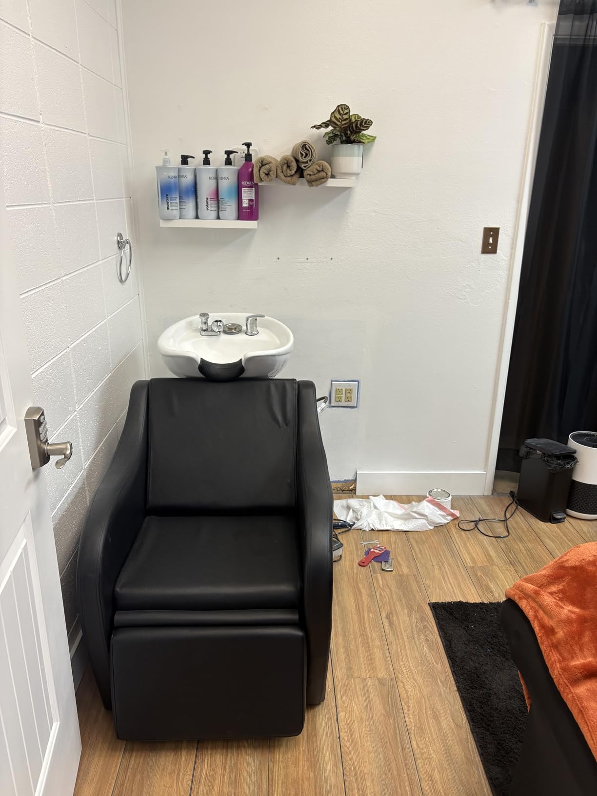 OmySalon Shampoo Bowls for Salon Electric Shampoo Chair with Reclining Legrest & Tilting Porcelain Shampoo Sink, Hair Washing Station Backwash Barber Chair, Shampoo Unit for Beauty Spa Barbershop customer photo 2