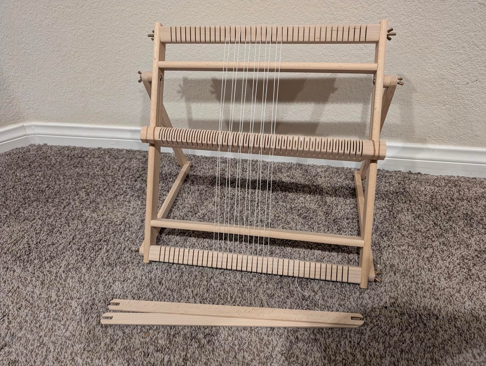 Olikraft Wooden Weaving Loom, Adjustable Stand (Large, Natural Beech) customer photo 1