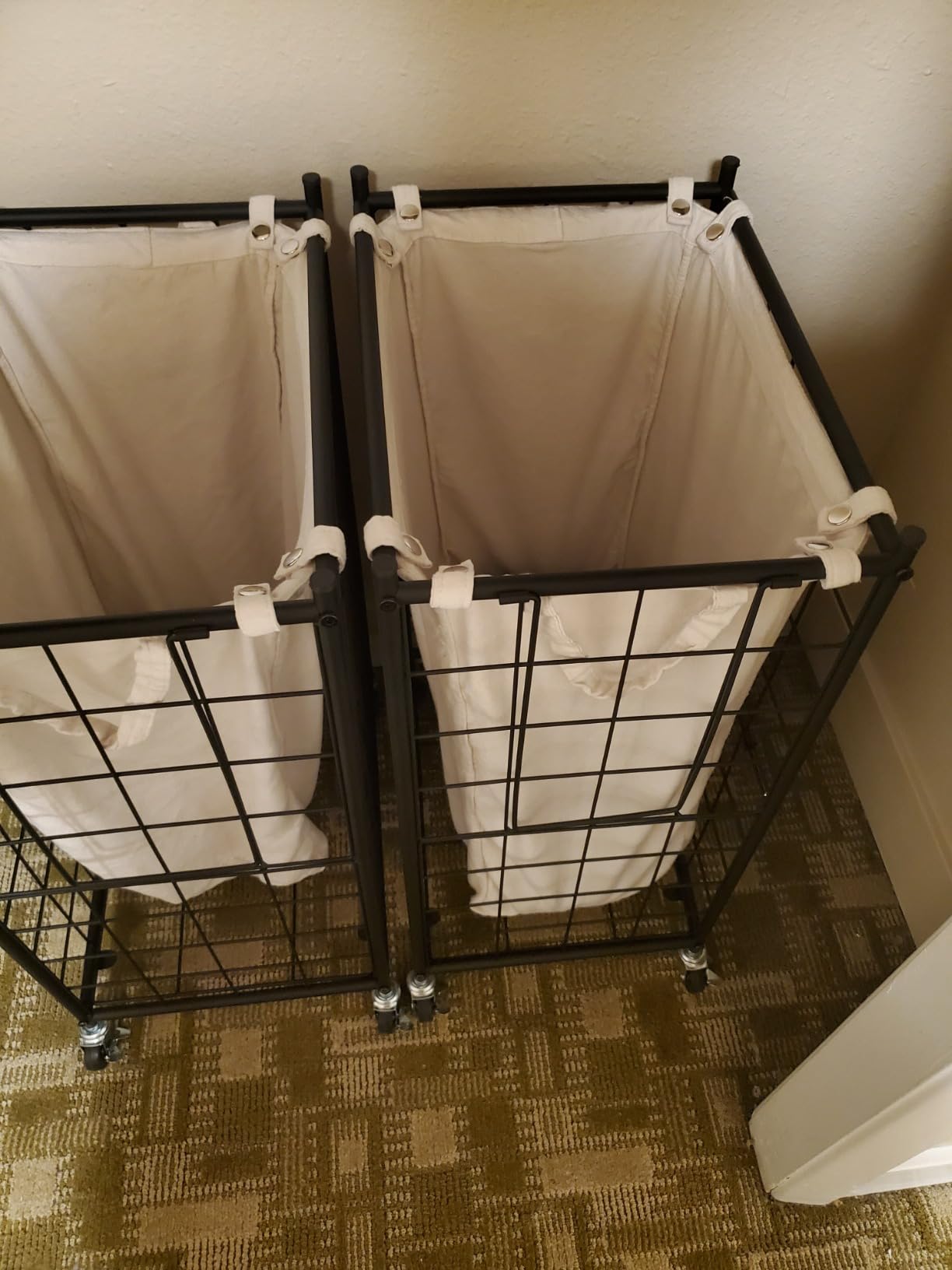 WOWLIVE Rolling Laundry Basket, Metal Wire Frame Laundry Hamper with Wheels | Hamper with Removable Bag, 100L Dirty Clothes Hamper Organizer Dorm Room Storage for Bedroom, Bathroom, Black customer photo 1