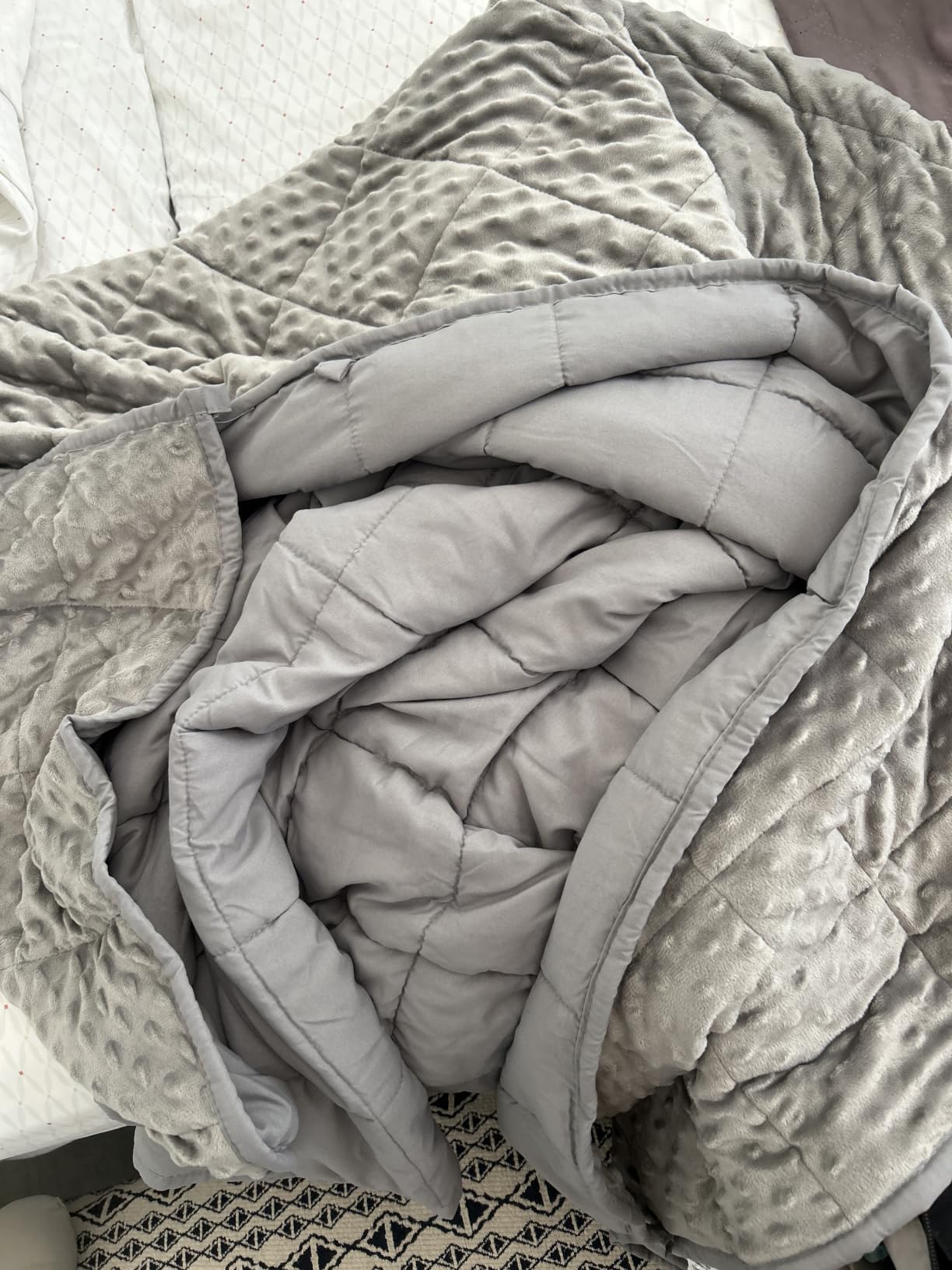 Mr. Sandman Weighted Blanket for Adults, Queen Size 15 lbs, 60 x 80 Inches | Cooling Soft Minky for Hot Sleepers; Machine Washable; Filled with Glass Beads; Heavy Bed Throw for Sleep; Grey customer photo 1