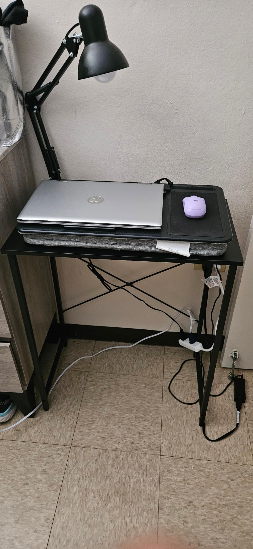 Pamray 32 Inch Computer Desk for Small Spaces with Storage Bag, Home Office Work Desk with Headphone Hook, Small Office Desk Study Writing Table customer photo 1