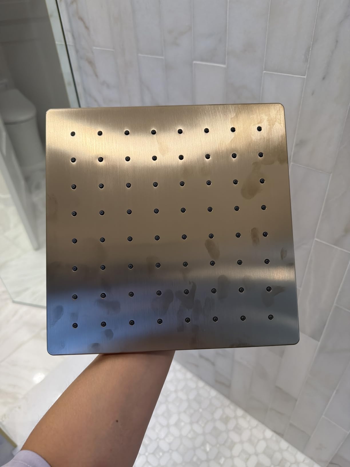 Delta Modern 14 Series Square Rain Shower System Faucet Set, Rainfall Brushed Gold Shower Head and Handle Set, Valve Trim Kit, 10 Inch, Champagne Bronze 342701-CZ customer photo 1