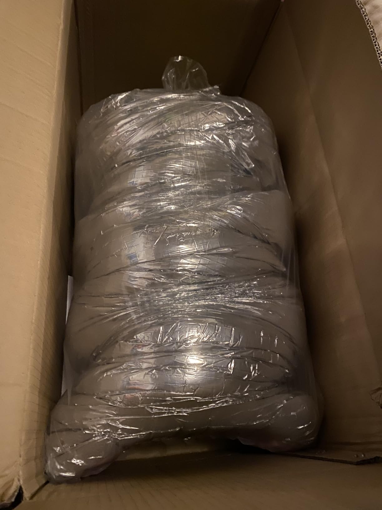 VEVOR Insulated Flexible Duct 4-Inch x 25 Ft R-6.0, Energy-Efficient 3-Layer HVAC Hose with 2 Clamps for HVAC & Exhaust Ductwork customer photo 2