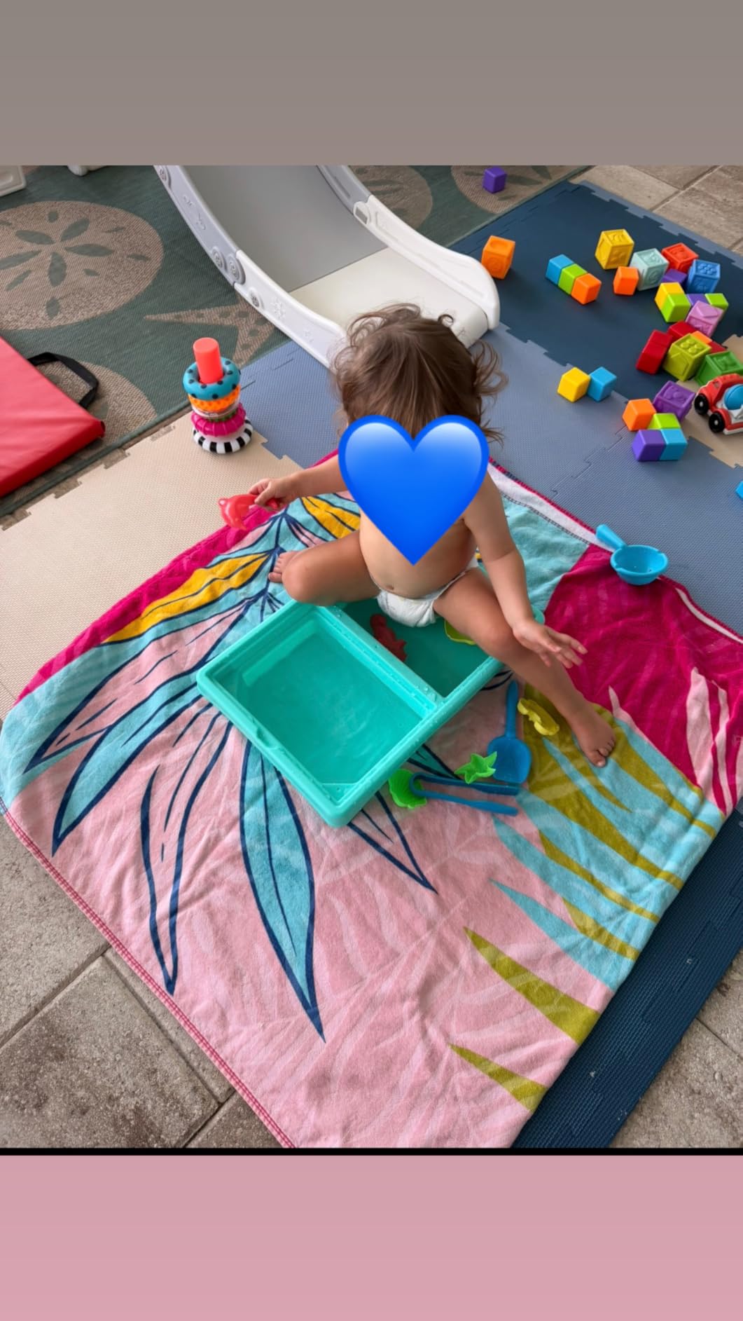 Carolart Ocean Sensory Table, Standing Sand Table Activity Kit for Indoor Outdoor Sensory Play, Ages 3+ customer photo 1