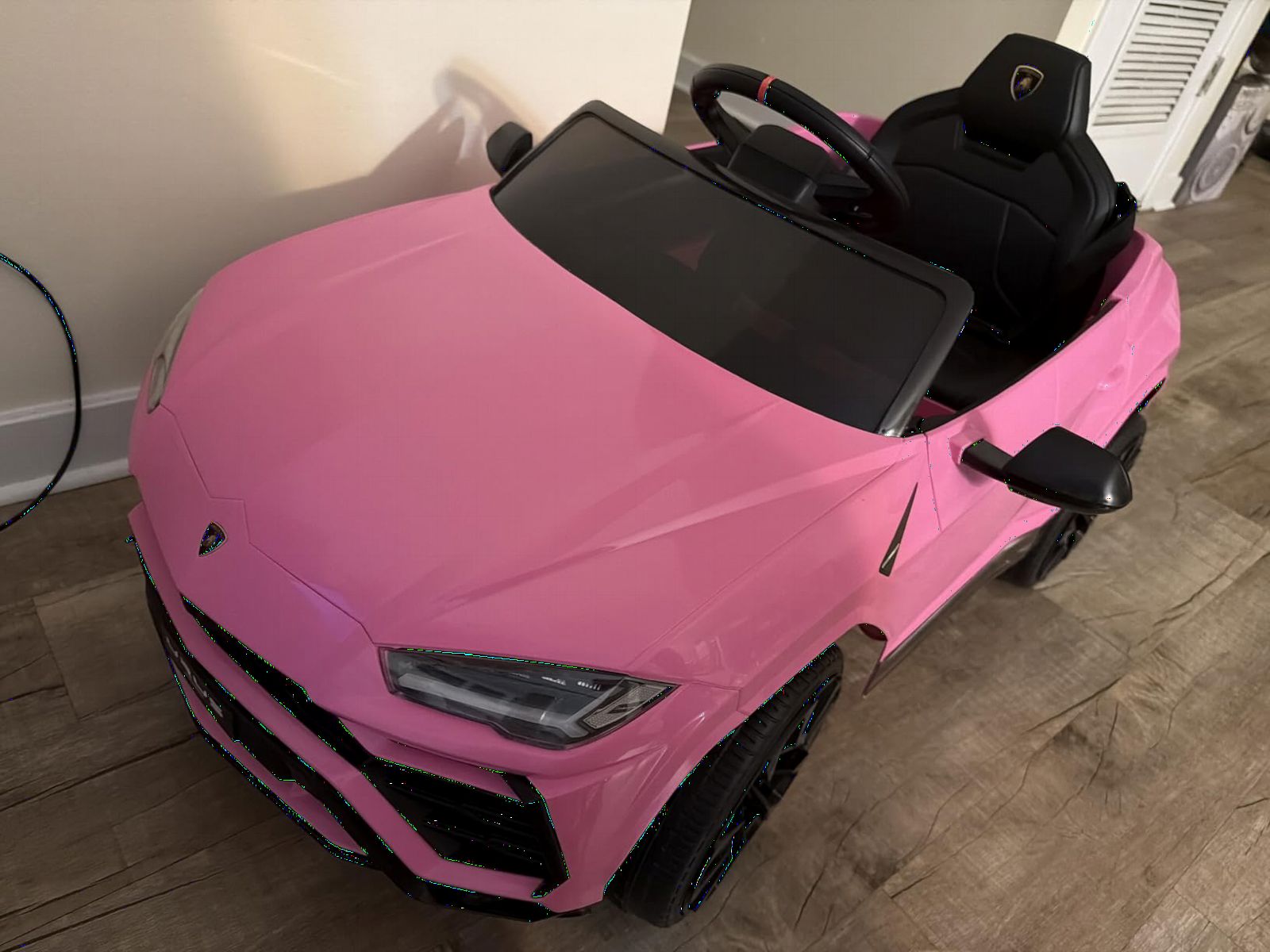 Electric Car for Kids 12V Licensed Lamborghini Ride On Car with Remote Control,Max Speed 2.5Mph,LED Lights,Music Players,Lockable Doors,Spring Suspension,Toddler Cars to Drive,Pink customer photo 2
