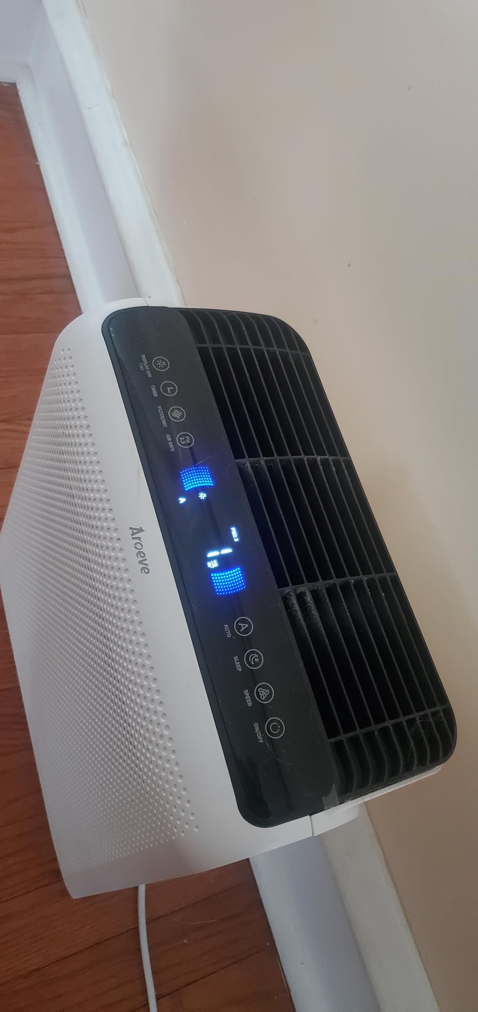 AROEVE Air Purifiers for Home with Air Quality Indication and Auto-MK07 | UV Secondary Purification, Air Quality Indication, Auto Mode, 0.3 Microns Filtration Efficiency, 1504 ft² Coverage Area customer photo 1