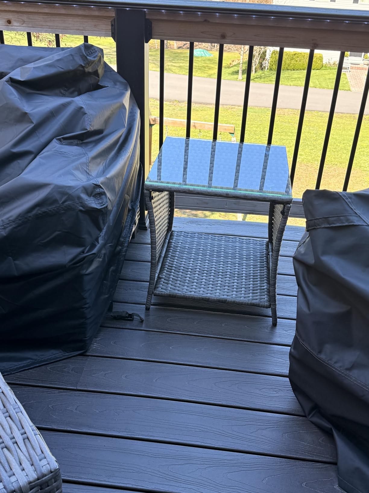 VINGLI Outdoor Wicker Side Table Patio Side Tables for Outside, Tempered Glass Top Wicker Table with Storage End Table for Balcony Porch Deck (Brown) customer photo 1