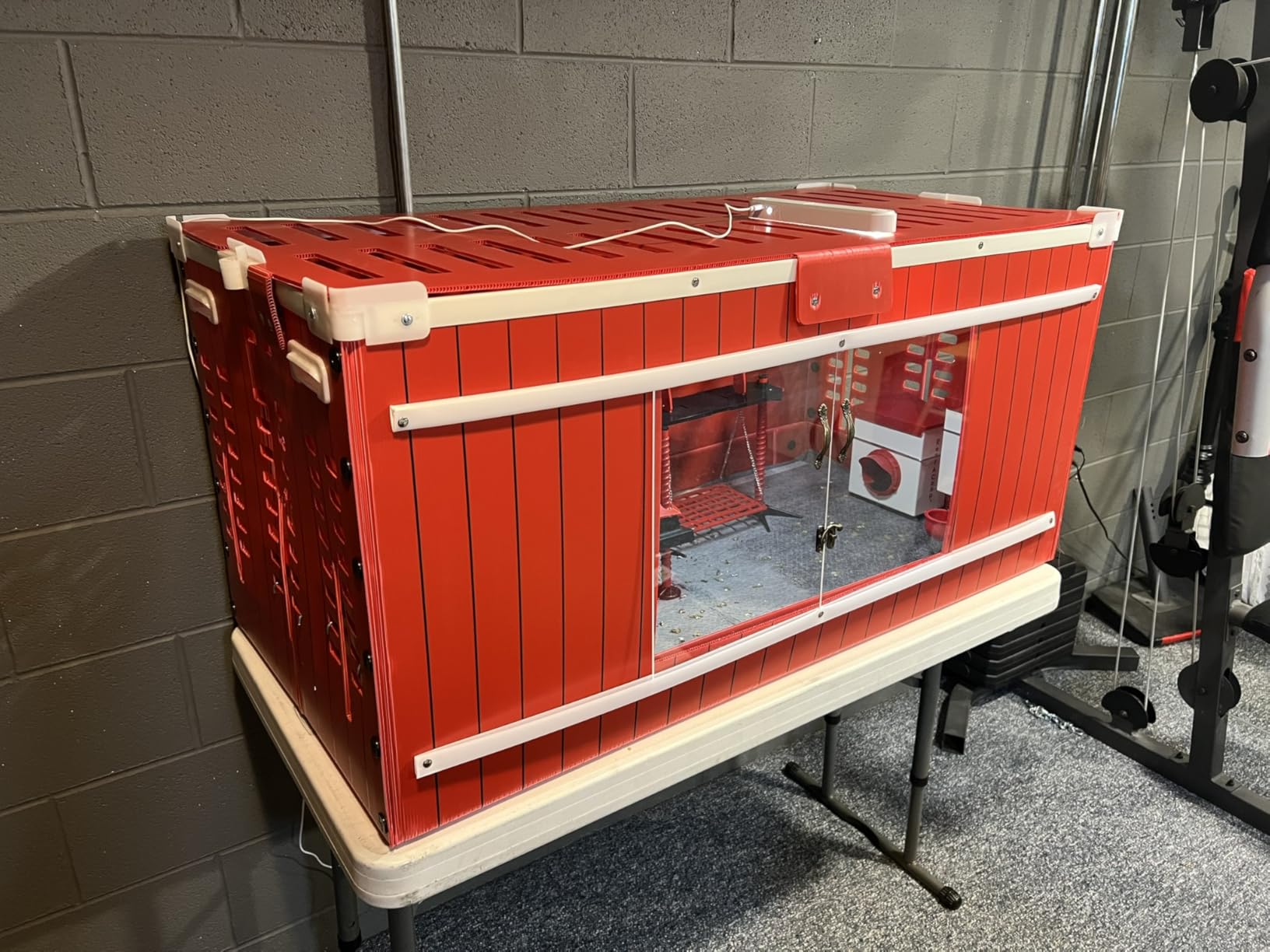 RentACoop Big Red Barn Chick Brooder Set with Heating Plate customer photo 1