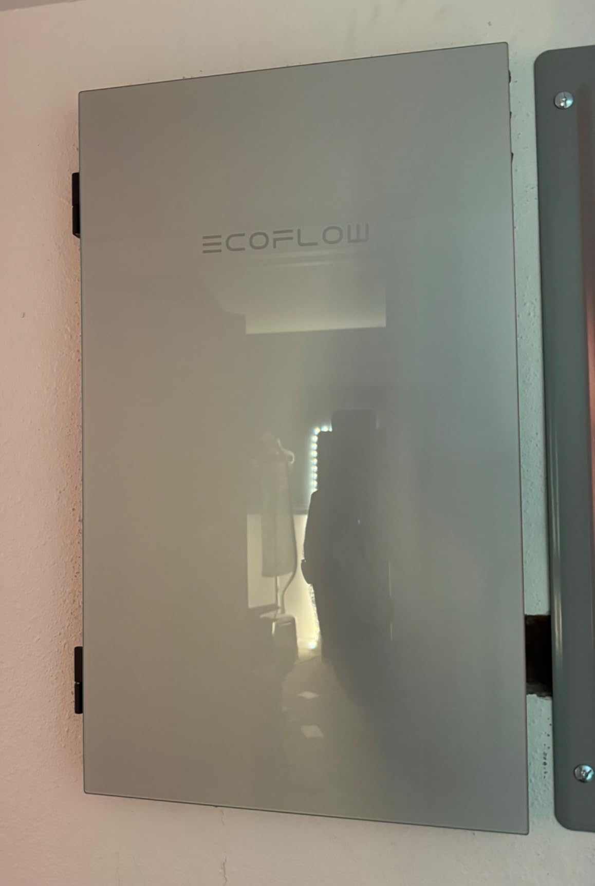 EF ECOFLOW Smart Home Panel 2, the Center of the Whole-home Backup Solution | Compatible with DELTA Pro Ultra, DELTA Pro 3, Solars and Gas Generators customer photo 2