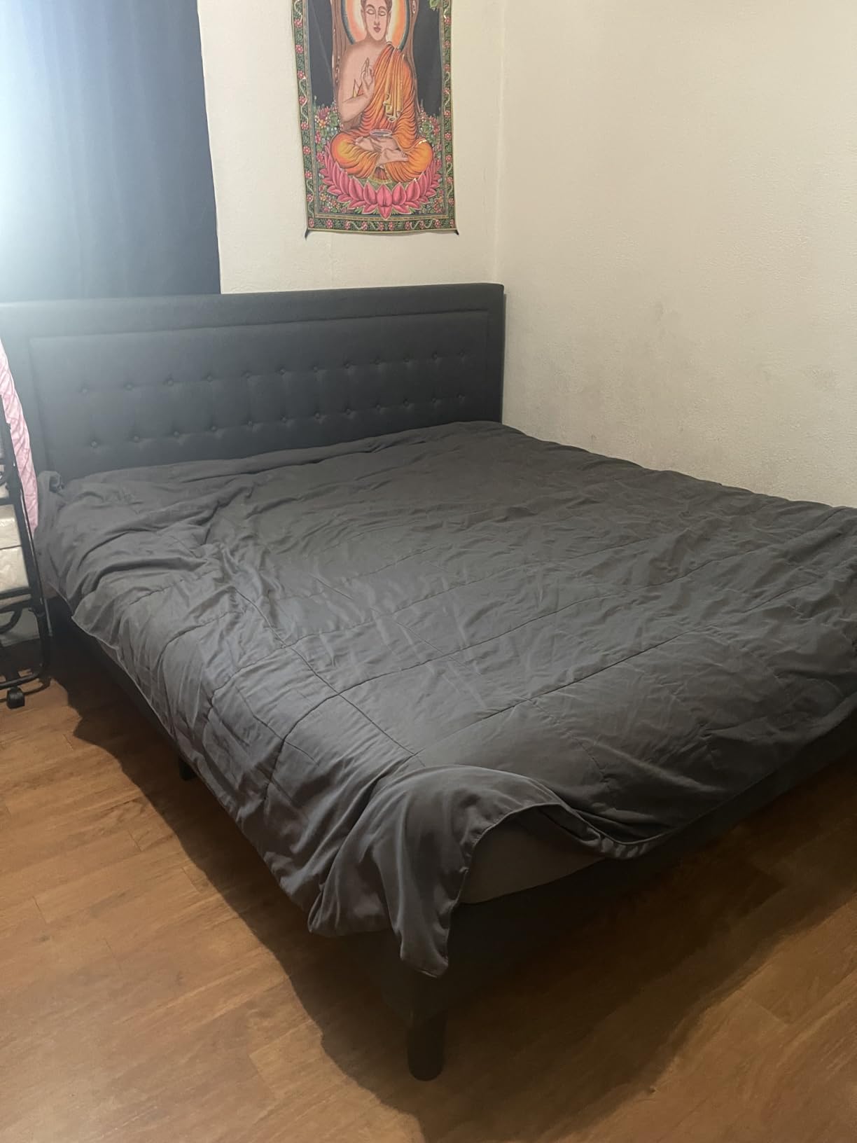 Zinus Dachelle Upholstered Platform Bed Frame, Mattress Foundation, Wood Slat Support, No Box Spring Needed, Eco Friendly WonderBox (TM) Packaging, Easy Assembly, Dark Grey, Queen customer photo 1