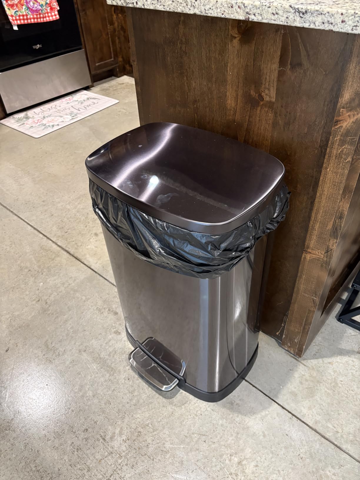 KdbK 13 Gallon Trash Can with Lid, 50L Fingerprint Proof Stainless Steel Kitchen Trash Can with Removable Inner Bucket and Lid Soft Close, Pedal Rubbish Bin for Home Office customer photo 2