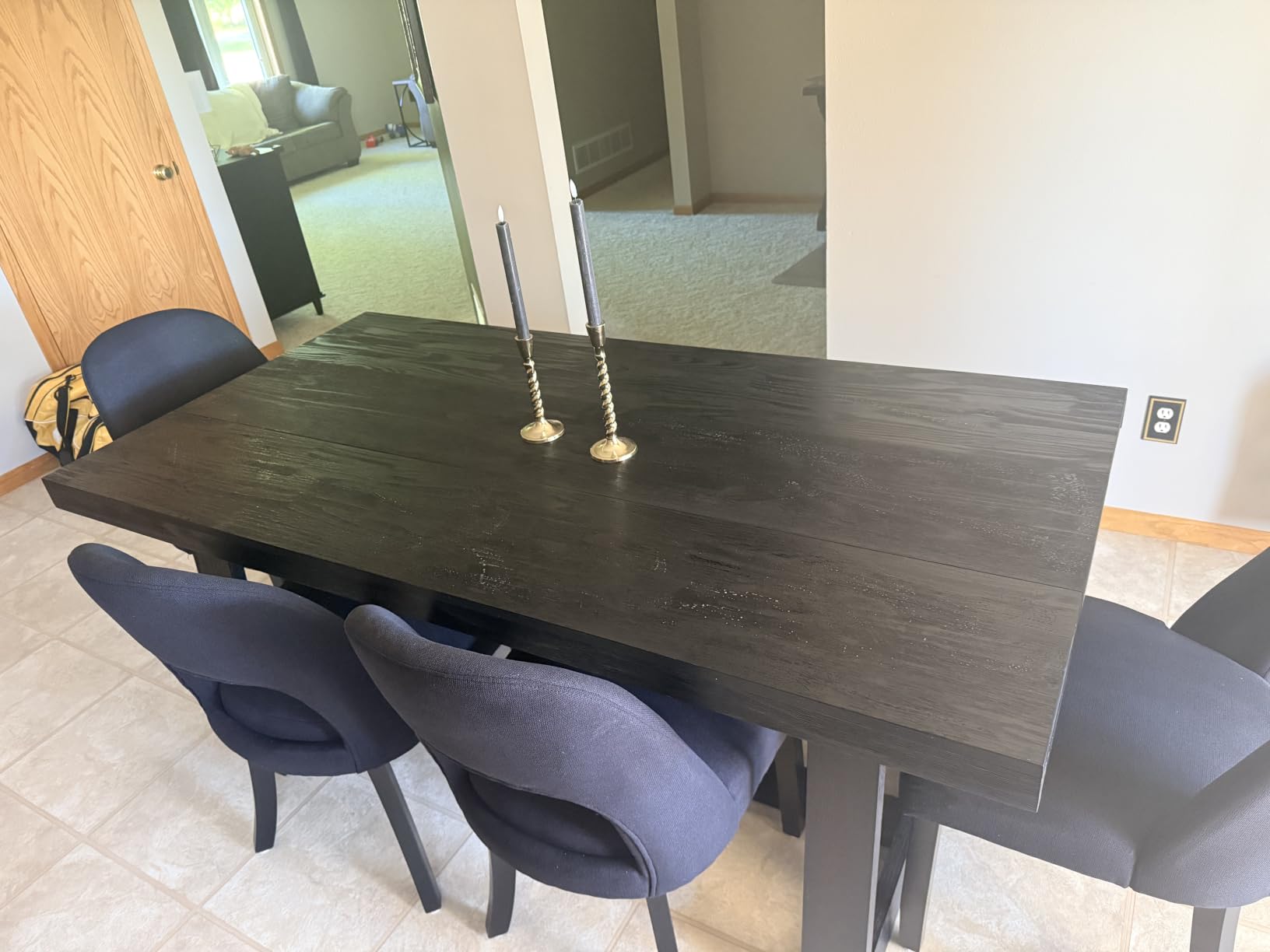 Plank+Beam 72 Inch Farmhouse Dining Table, Solid Wood Rustic Kitchen Table, Large Wooden Rectangular Dinner Table for Dining Room customer photo 1