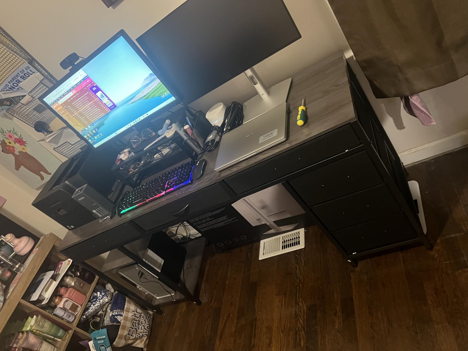 Huuger Computer Desk with 6 Drawers, Office Desk with Shelves, Reversible Gaming Desk, Corner Desk with Storage, Work for Home Office, Study, Living Room, 47inch, Rustic Brown customer photo 1
