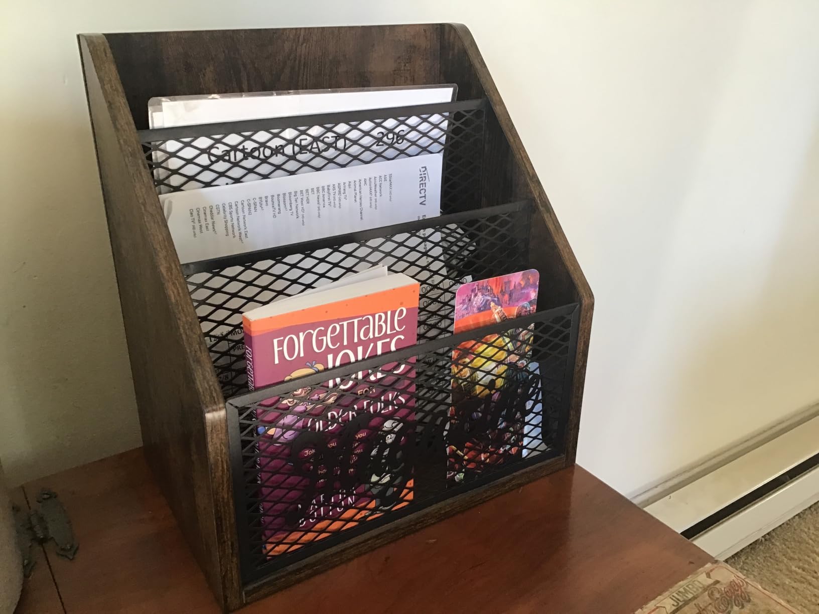 YINMIT Magazine Holder, Stepped 3 Tier Magazine Rack Floor, Magazine Storage Basket, Folder Organizer Bin for Magazines,Books,Newspapers,Tablets customer photo 1
