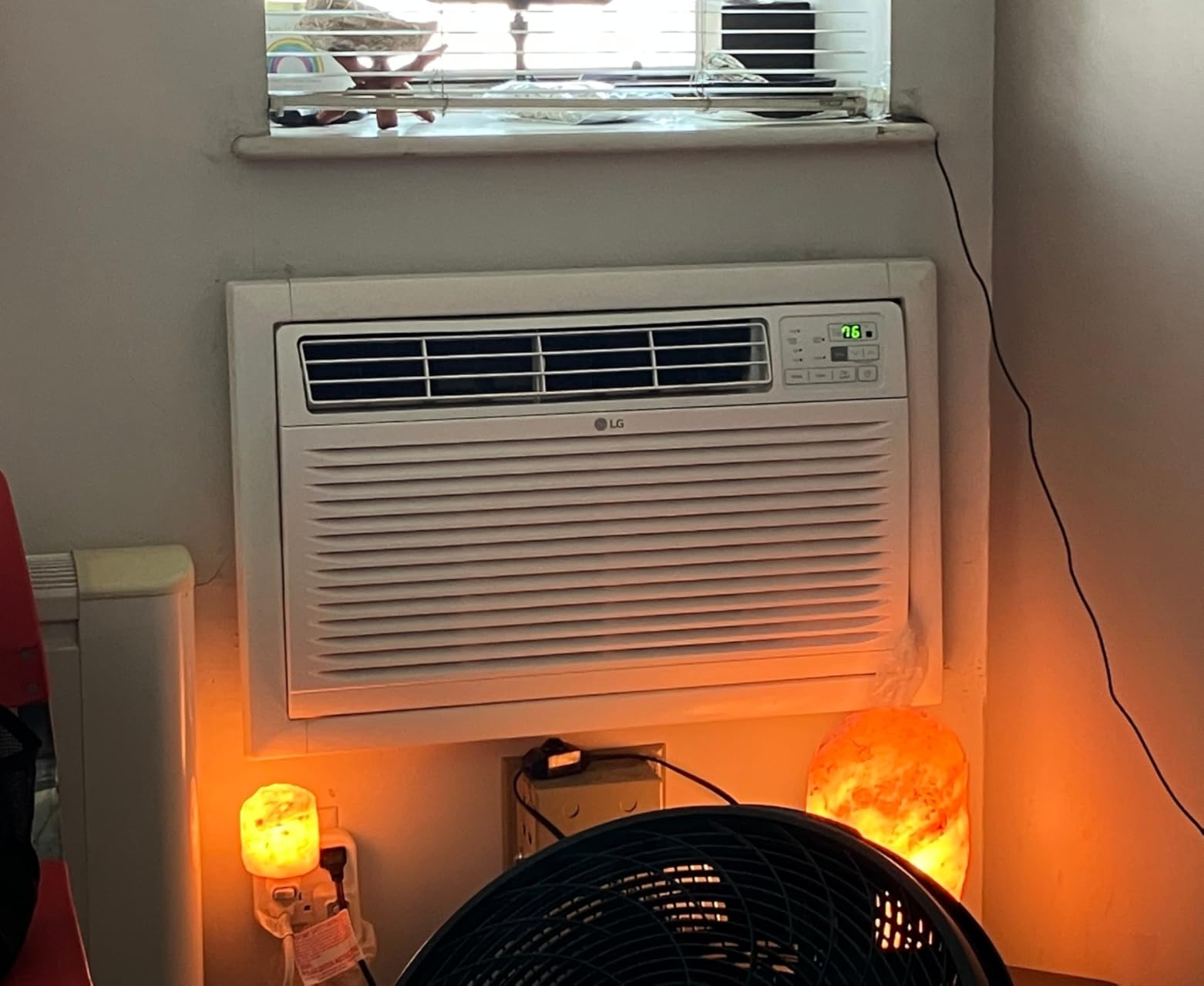 LG 11,800 BTU Through the Wall Air Conditioner, 115V, Cools up to 530 Sq. Ft. for Bedroom, Living Room, Apartment, with Remote, 3 Cool & Fan Speeds, Universal design fits most sleeves, White customer photo 2