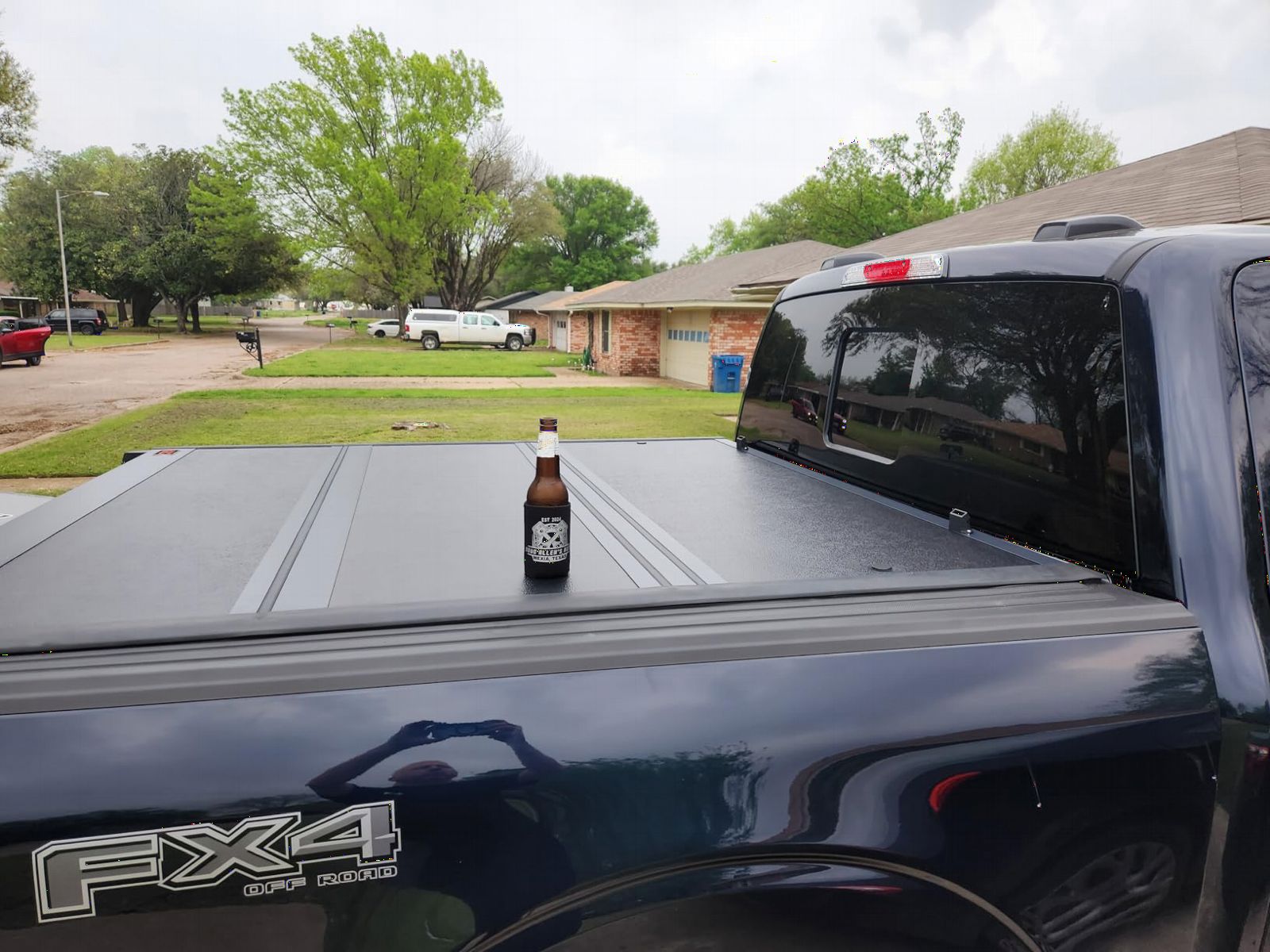Rough Country Hard Low Profile Tri-Fold Tonneau Cover for Ford F-150 (2021-2026) & F-150 Lightning (2022-2026) - Aluminum Truck Bed Cover customer photo 1