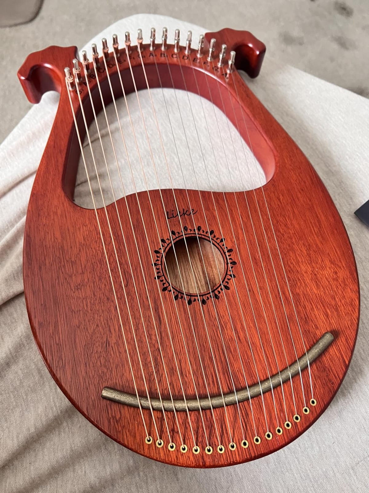 LIEKE Lyre Harp 16 Strings with Bag Tuning Wrench,Metal Strings,Mahogany Body and Copper Saddle,Professional Lyre Harp instrument Gift for Beginner Musician customer photo 2