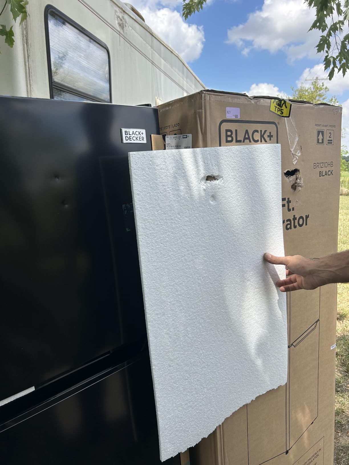 BLACK+DECKER 12.1 Cu. Ft. Top Mount Refrigerator, BR1210HS, Stainless Look customer photo 2