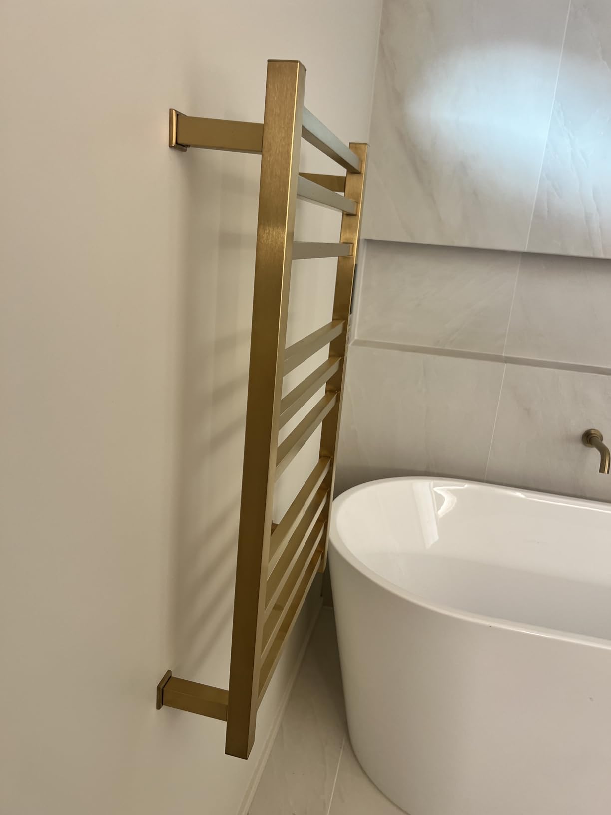 XBVV Gold Heated Towel Rack for Bathroom, Wall Mounted Bath Towel Warmer, Plug-in Electric Towel Rack, 304 Stainless Steel Fast Heating Towel Rack (4-Bar) customer photo 2