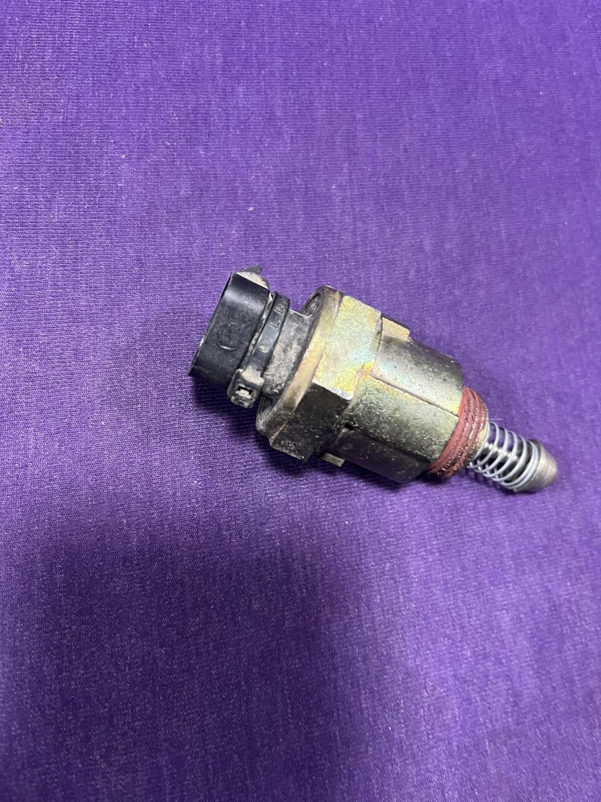 A-Premium Fuel Injection Idle Air Control Valve With 4-Pin Plug customer photo 1