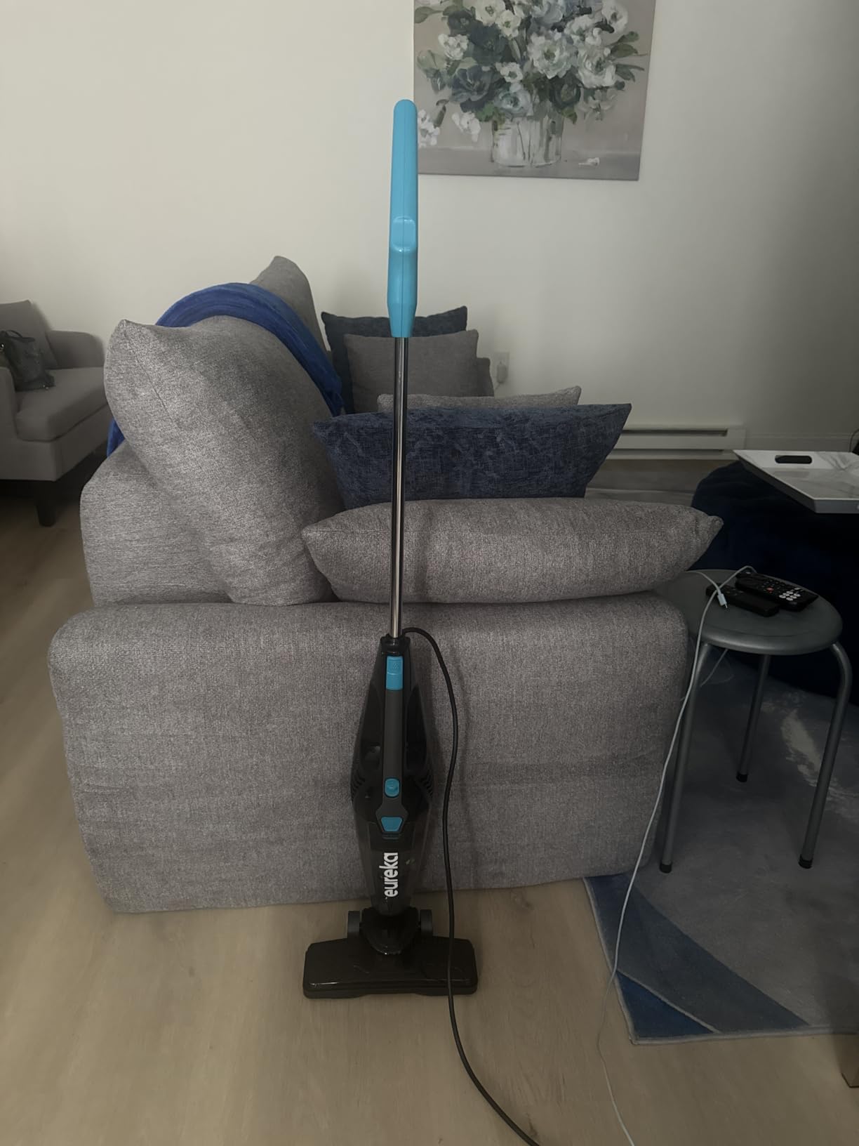 Eureka Blaze Stick Vacuum Cleaner, 3-in-1 Small Vacuum for Home, Blue | Corded Vacuum Cleaner, Stick Vacuum, Vacuum for Dorm, Featherweight, Powerful Suction, Handheld Vacuum, Pet Hair Eraser customer photo 1