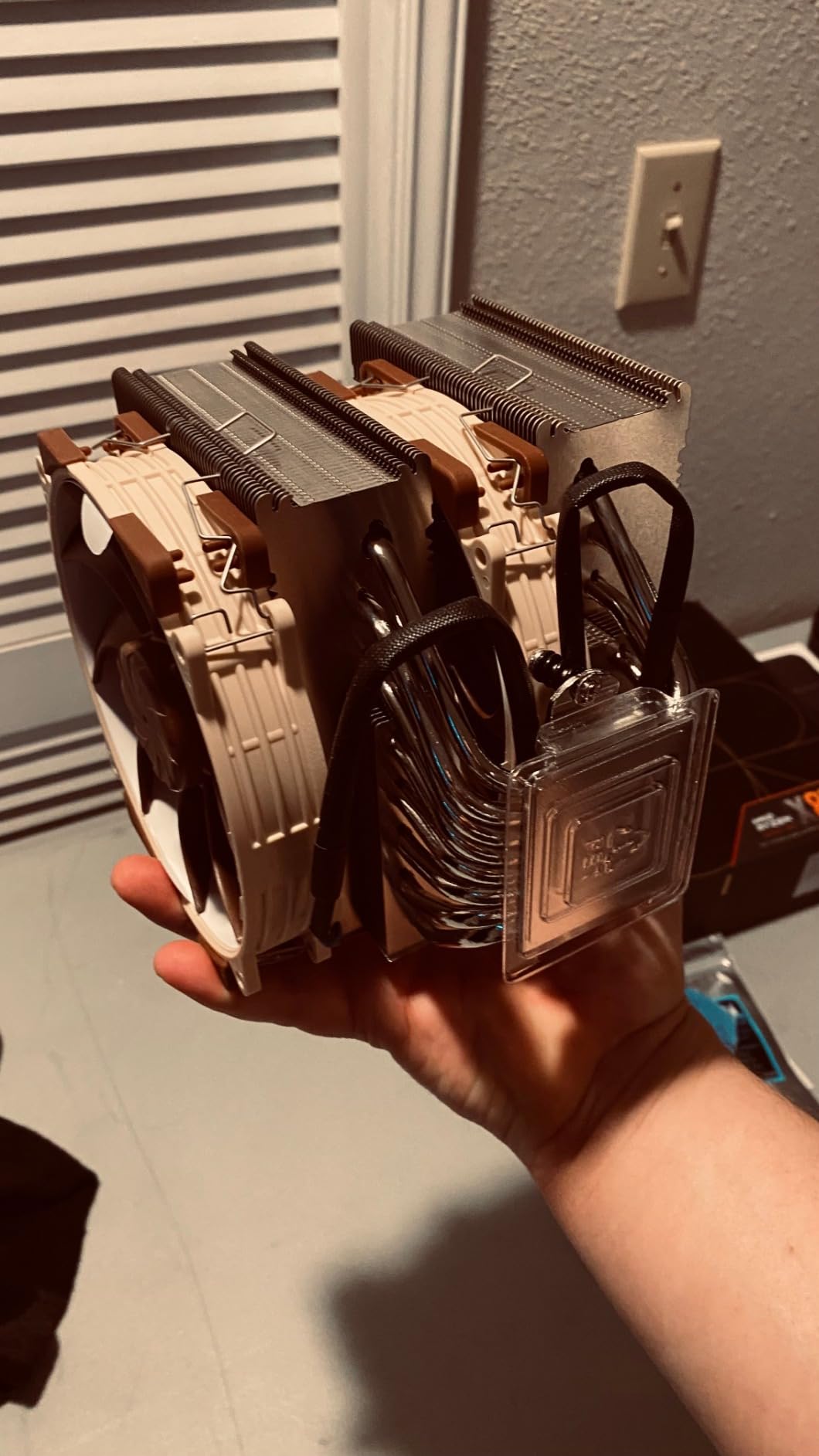 Noctua NH-D15 G2, Quiet High-Performance Dual Tower CPU Cooler | 168mm Height, Ultimate Low-Noise Cooling, 8 Heatpipes, For Intel & AMD, Dual Enthusiast-Grade 140mm Fans, Rich Accessory Kit customer photo 1