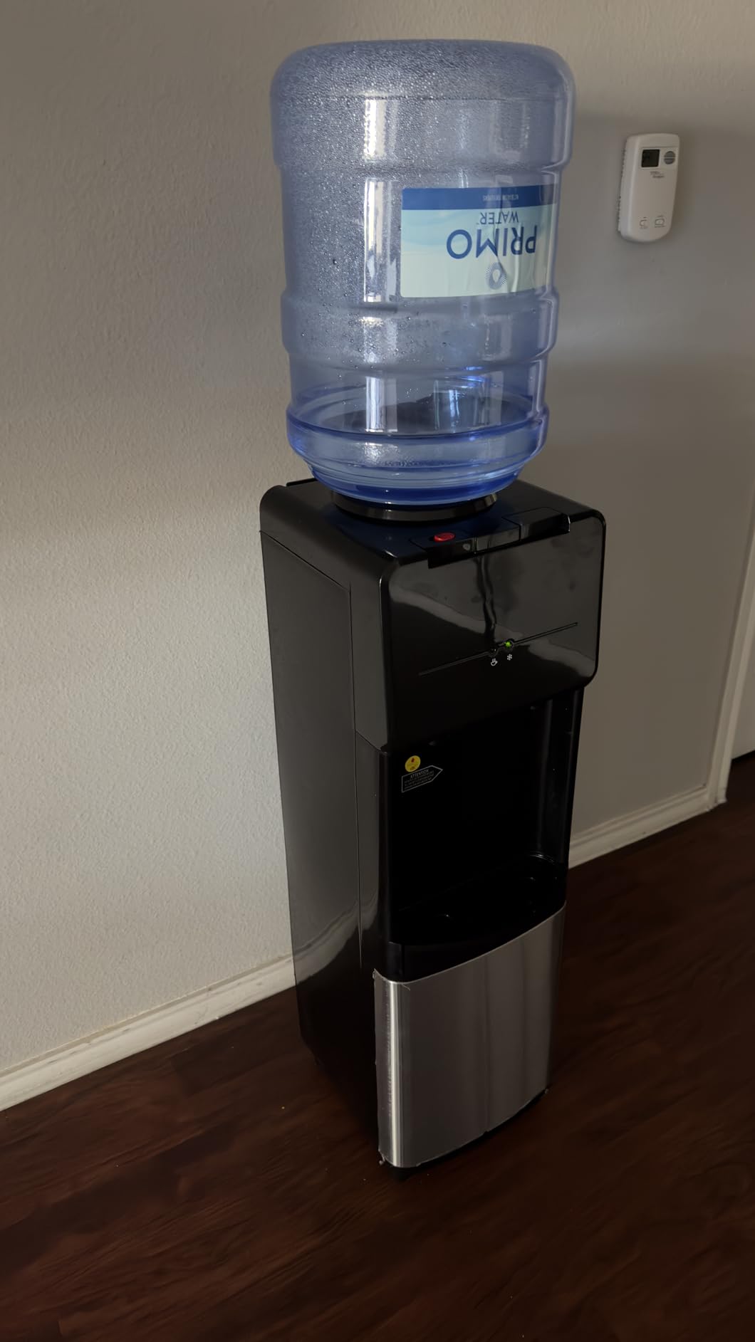 Euhomy Hot & Cold Water Dispenser, Top Loading Water Dispenser for 3 or 5 Gallon Bottles with Child Safety Lock, for Office, Home customer photo 2