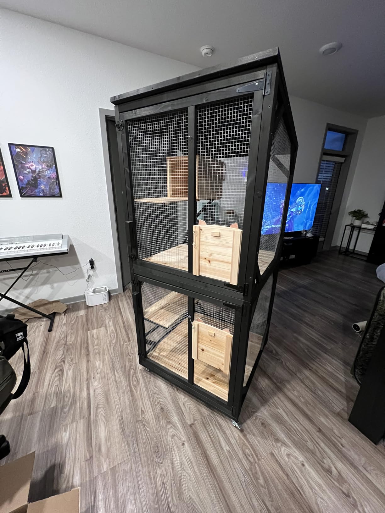 Cat Catio Cat House Outdoor Enclosure Window Large Outside Patio, 4 Wheels, Removable Floor, Scratching Post Sisal Ball Waterproof Roof customer photo 2