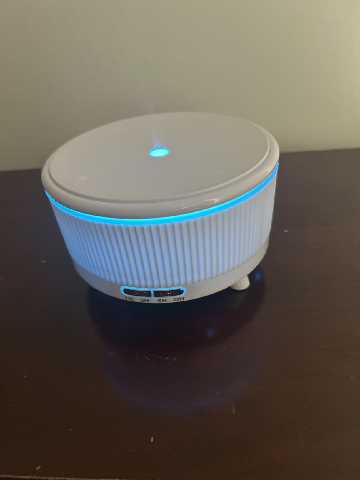 20-Hour Long-Lasting Aromatherapy, 500ML Essential Oil Diffuser | Ultrasonic Cool Mist Humidifier with Remote Control, 7 Color Lights, Timer, Auto-Off for Home/Bedroom/Yoga (Minimalist White) customer photo 2