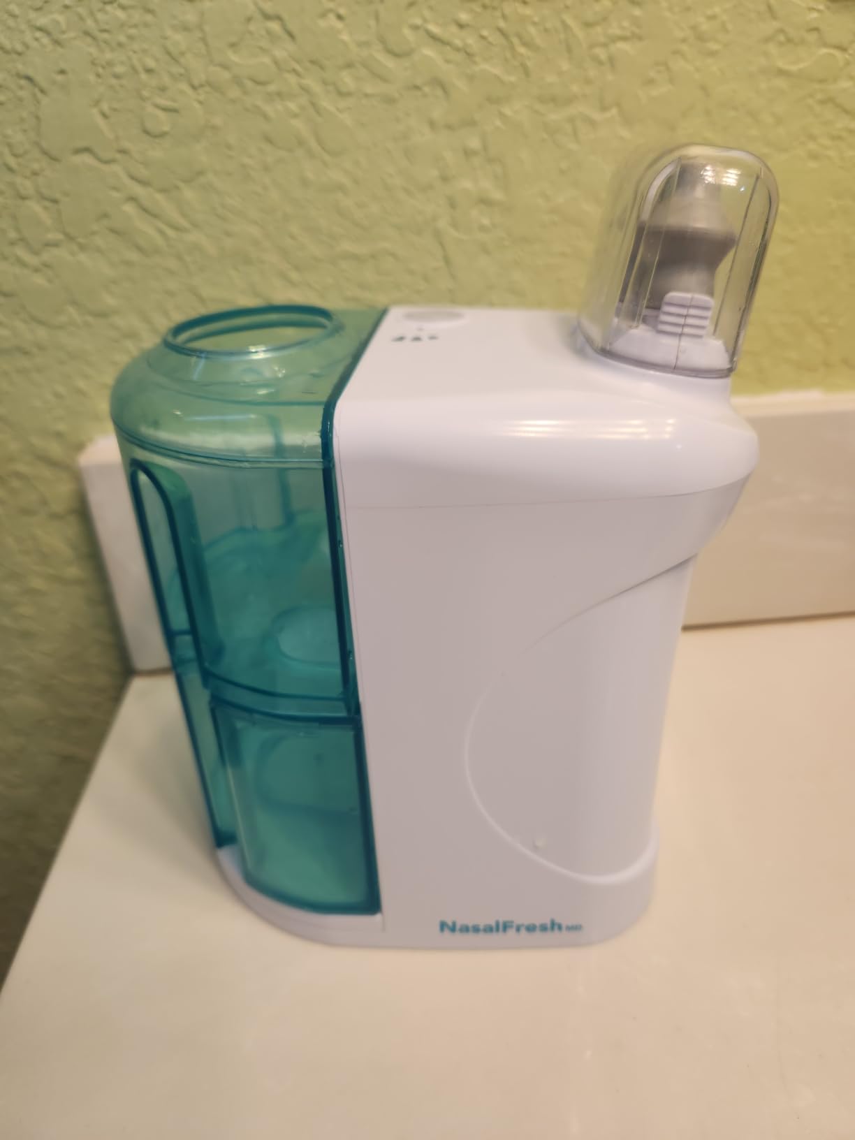 NASALFRESH MD Dual Powered Nasal Irrigation System, Sinus Rinse and Wash | Nasal Decongestant & Snoring Relief, 30 Saline Packets, 2 Sets of Nose Pillows, Rechargeable, Multi-User, 2-year Warranty customer photo 2