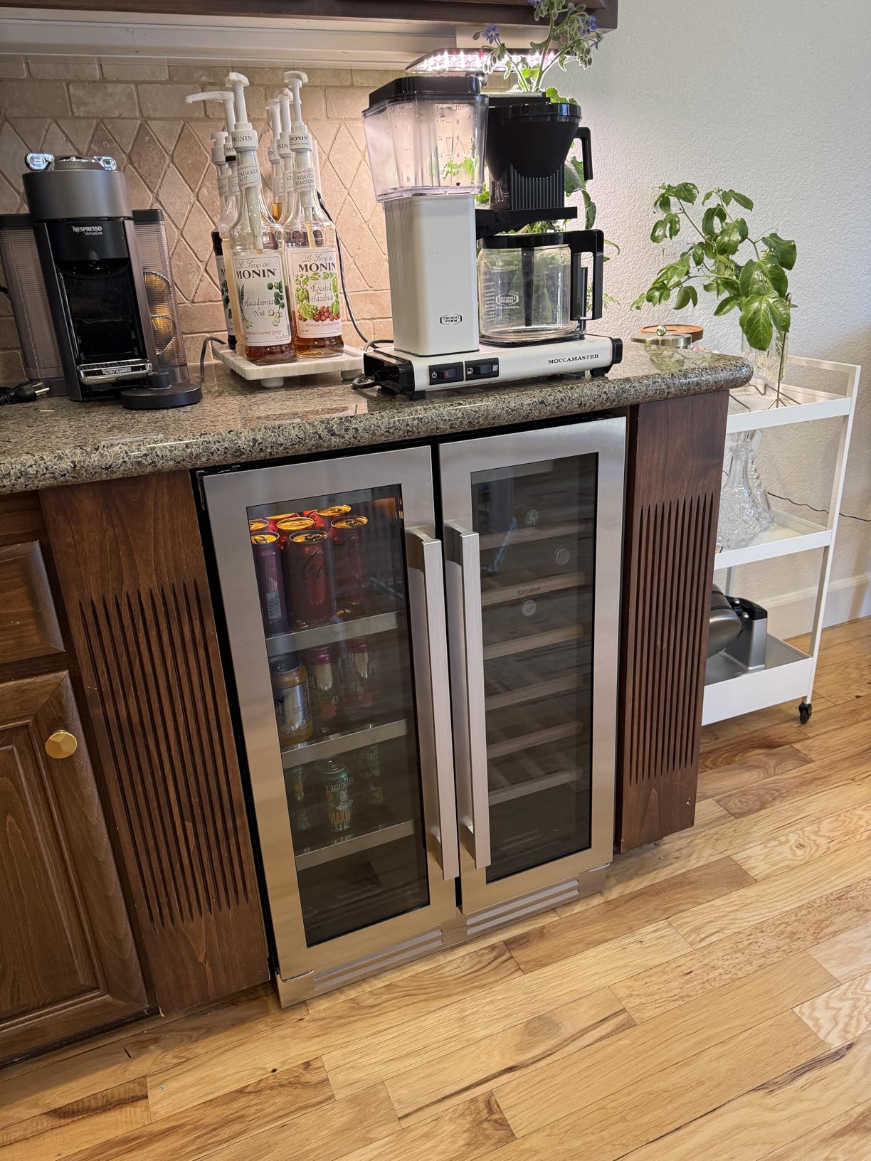 Ca'Lefort 24 Inch Wine Fridge, 61 Bottle Wine Cooler Refrigerator, 40-65°F Wine Refrigerator Glass Door, 3 LED Wine Fridge, Built-in or Freestanding Fridge for Home/Bar/Kitchen (5.65 cu.ft) customer photo 1