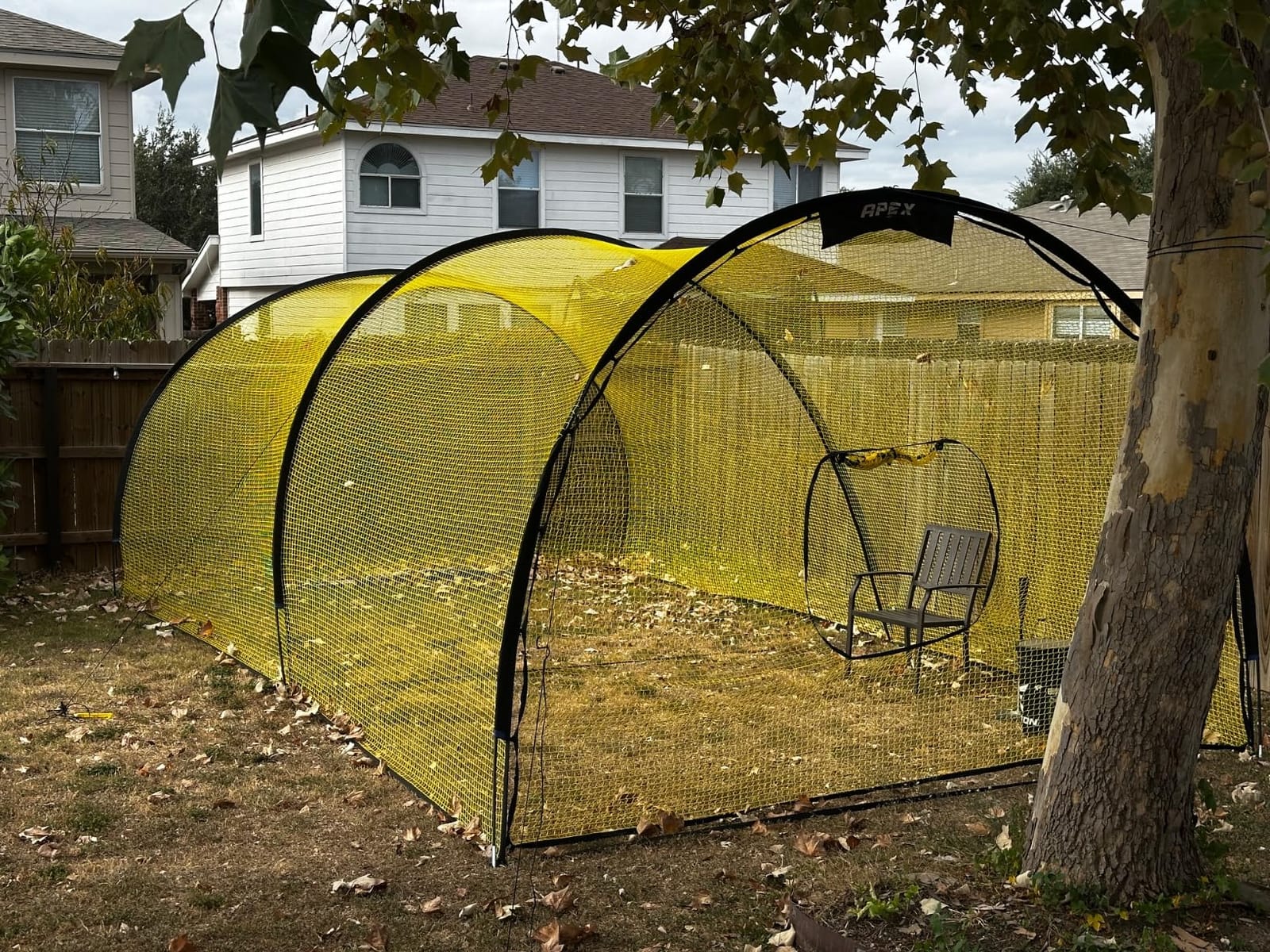 Apex Sports Portable 22ft x 12ft x 8ft Baseball & Softball Batting Cage with Pitching Machine Hole, 3ply 1.25'' Yellow Netting, Secure Steel Poles, 12.7MM Fibreglass Poles, Carry Bag Included customer photo 2