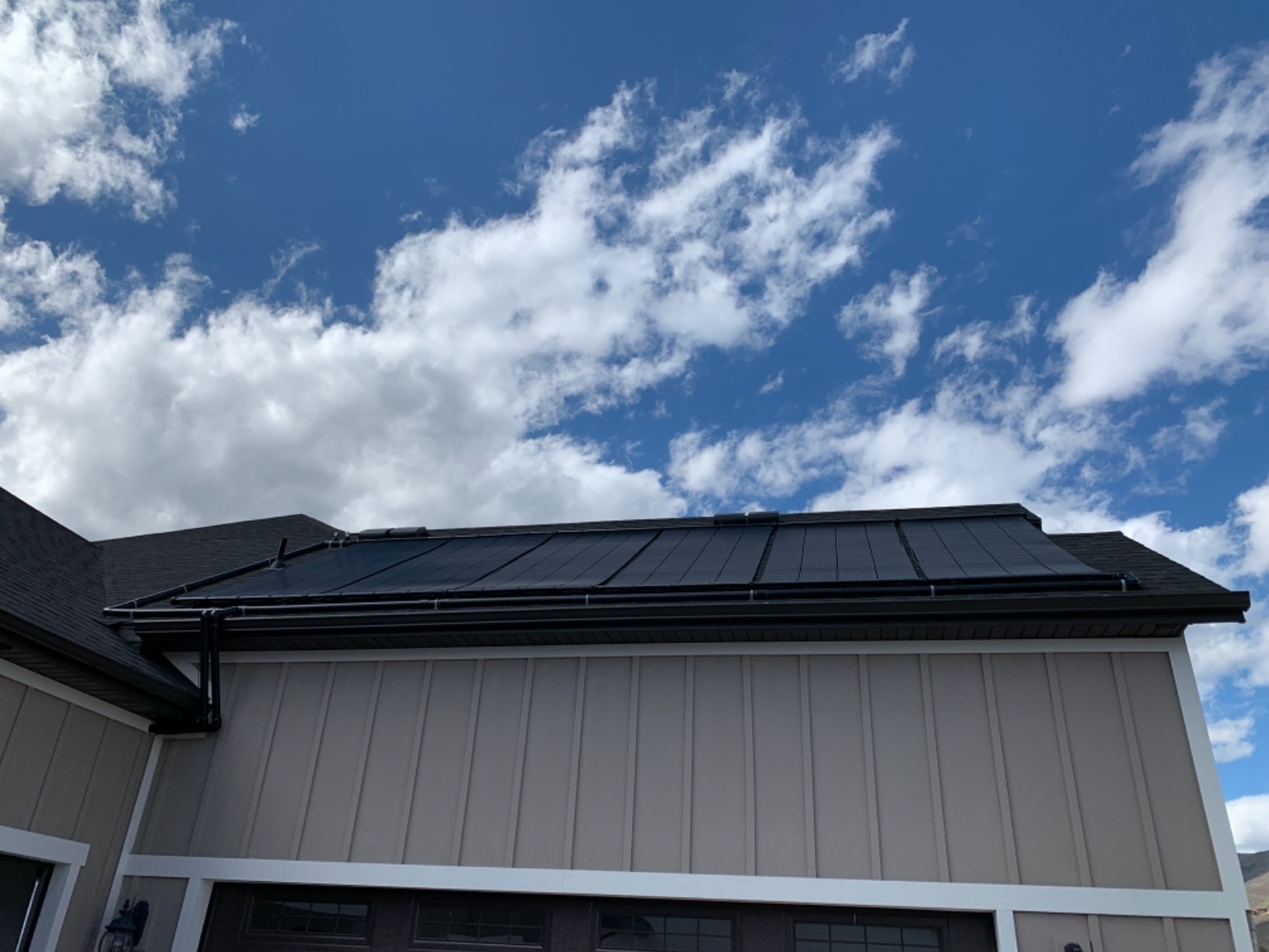 Industrial Grade Solar Pool Heater DIY Kit - Superior High-Wind Strapless Mounting System & Maximum Freeze Resistance (2-4'x6.5' / 52 Square Feet) customer photo 1